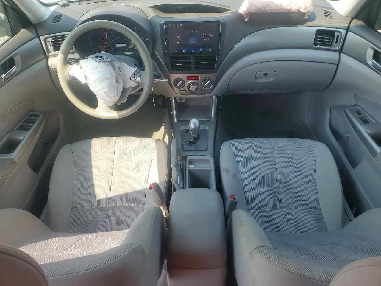 2010 Subaru Forester 2.5x White vin: JF2SH6AC8AH718154