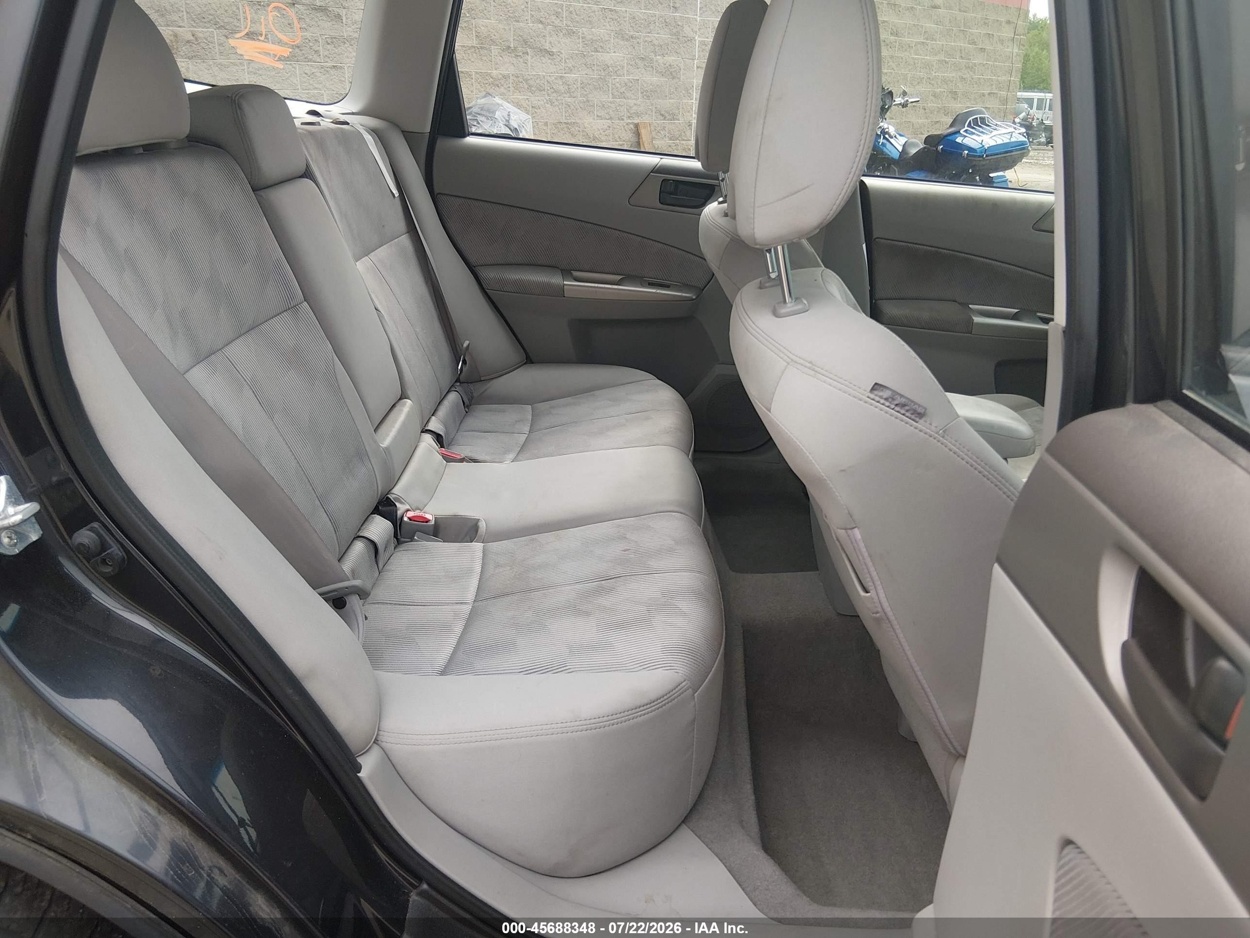 2010 Subaru Forester 2.5x Black vin: JF2SH6AC9AH703176