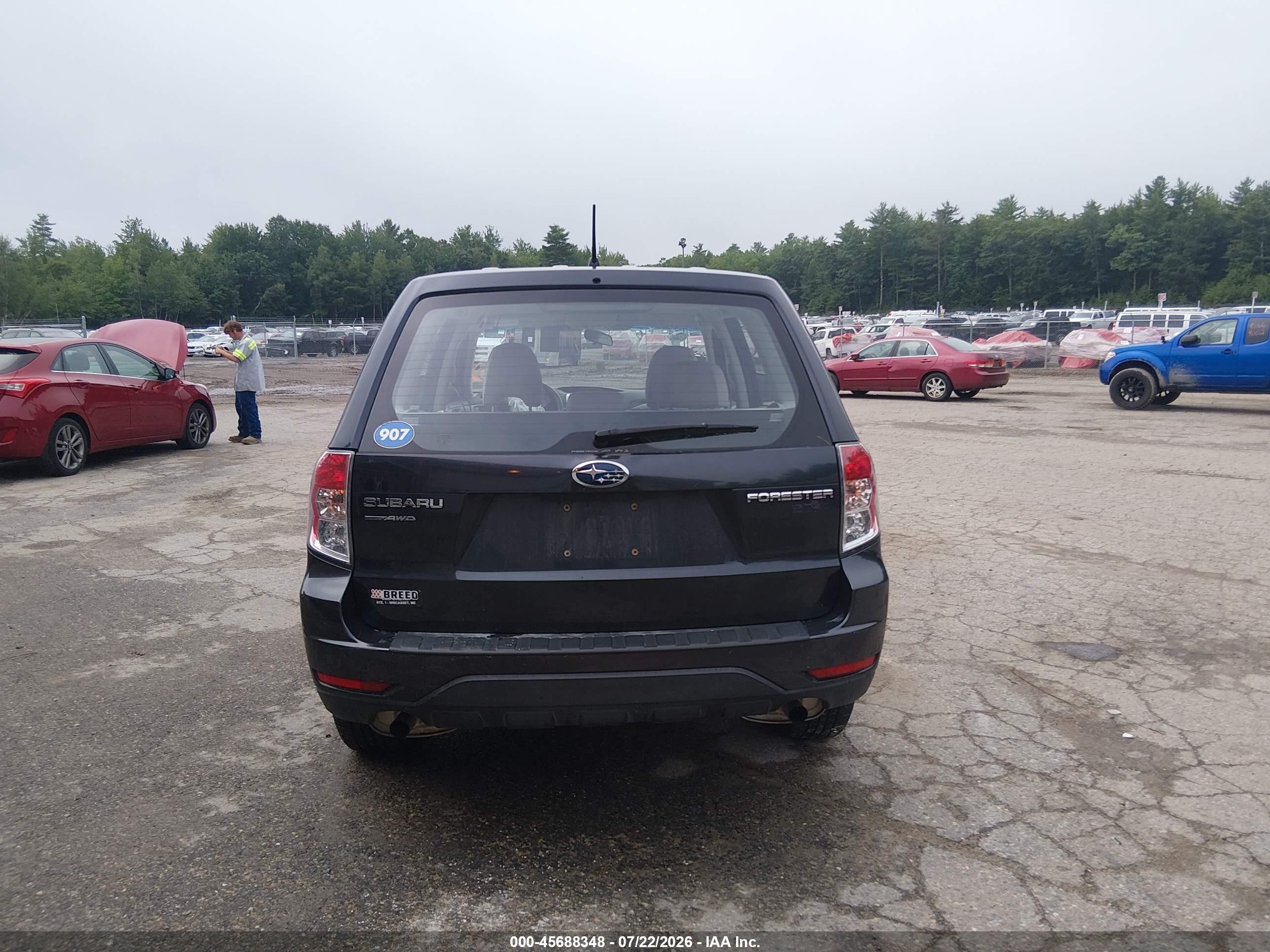 2010 Subaru Forester 2.5x Black vin: JF2SH6AC9AH703176