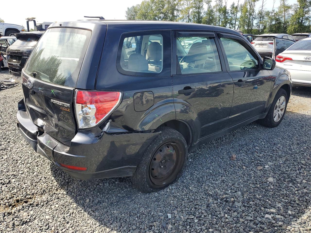 2010 Subaru Forester 2.5x Black vin: JF2SH6AC9AH728031