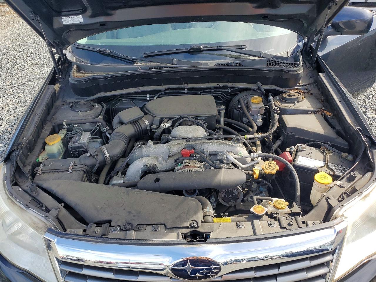 2010 Subaru Forester 2.5x Black vin: JF2SH6AC9AH728031