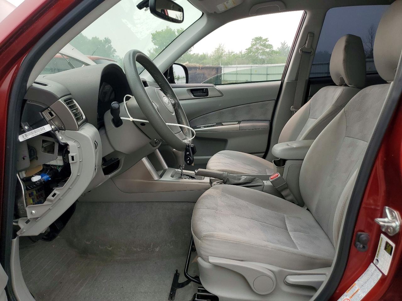 2010 Subaru Forester 2.5x Maroon vin: JF2SH6AC9AH743421