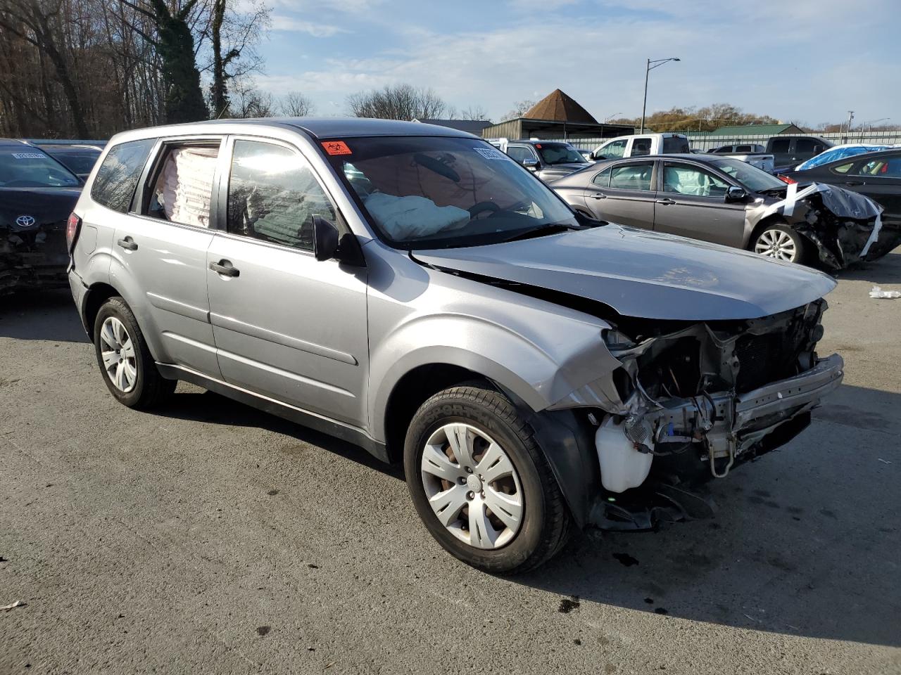 2010 Subaru Forester 2.5x Silver vin: JF2SH6AC9AH745797