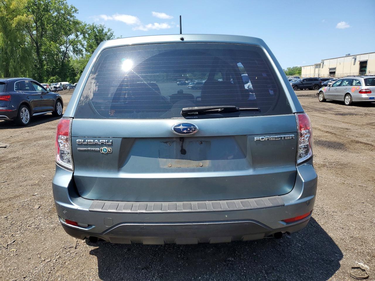 2010 Subaru Forester 2.5x Green vin: JF2SH6ACXAH704059