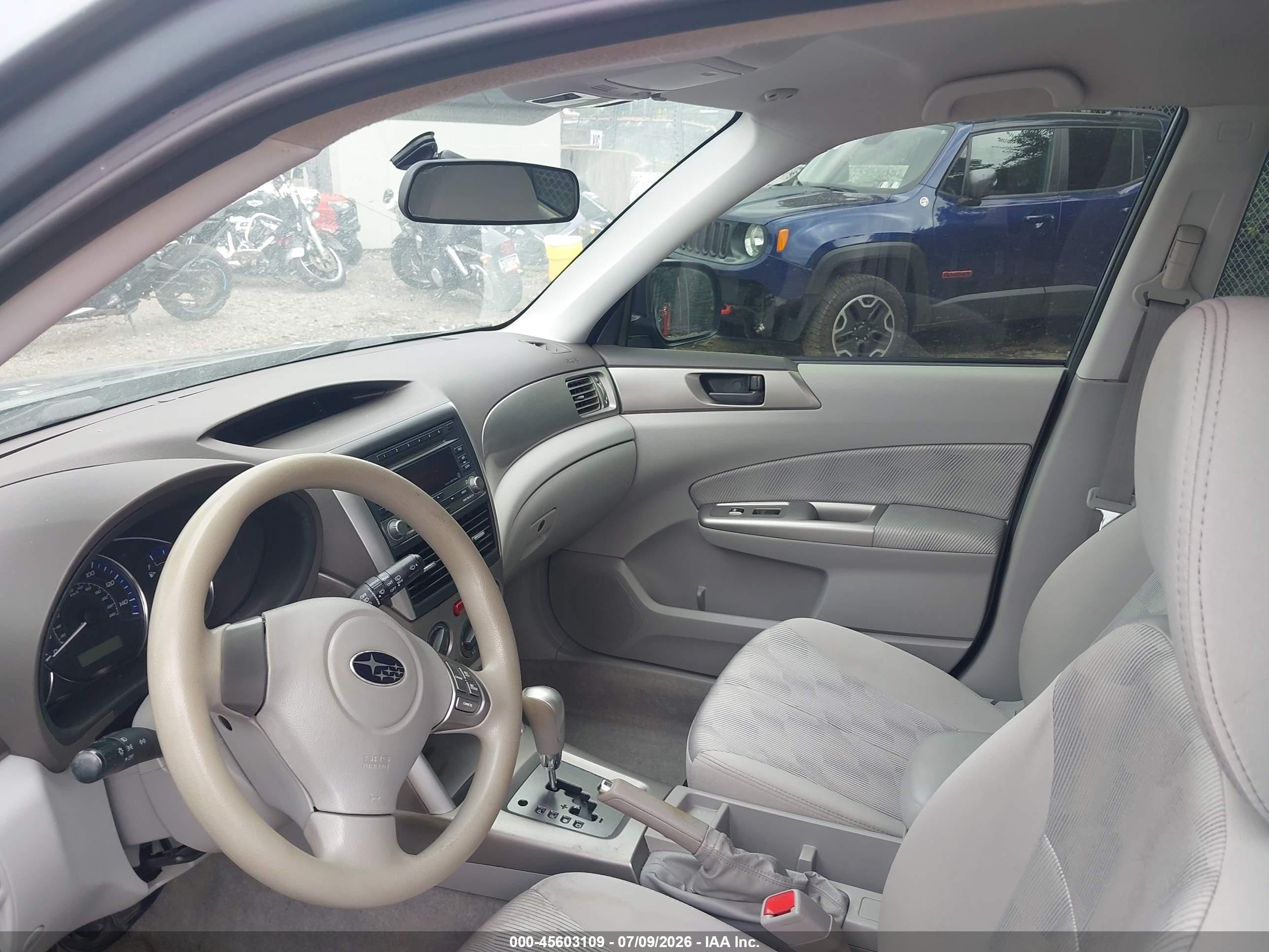 2010 Subaru Forester 2.5x Light Blue vin: JF2SH6BC0AH774359