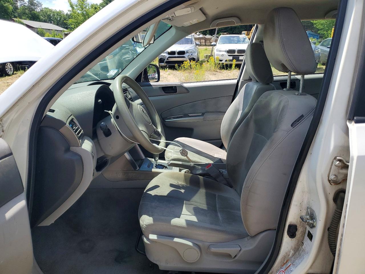 2010 Subaru Forester Xs White vin: JF2SH6BC0AH779755
