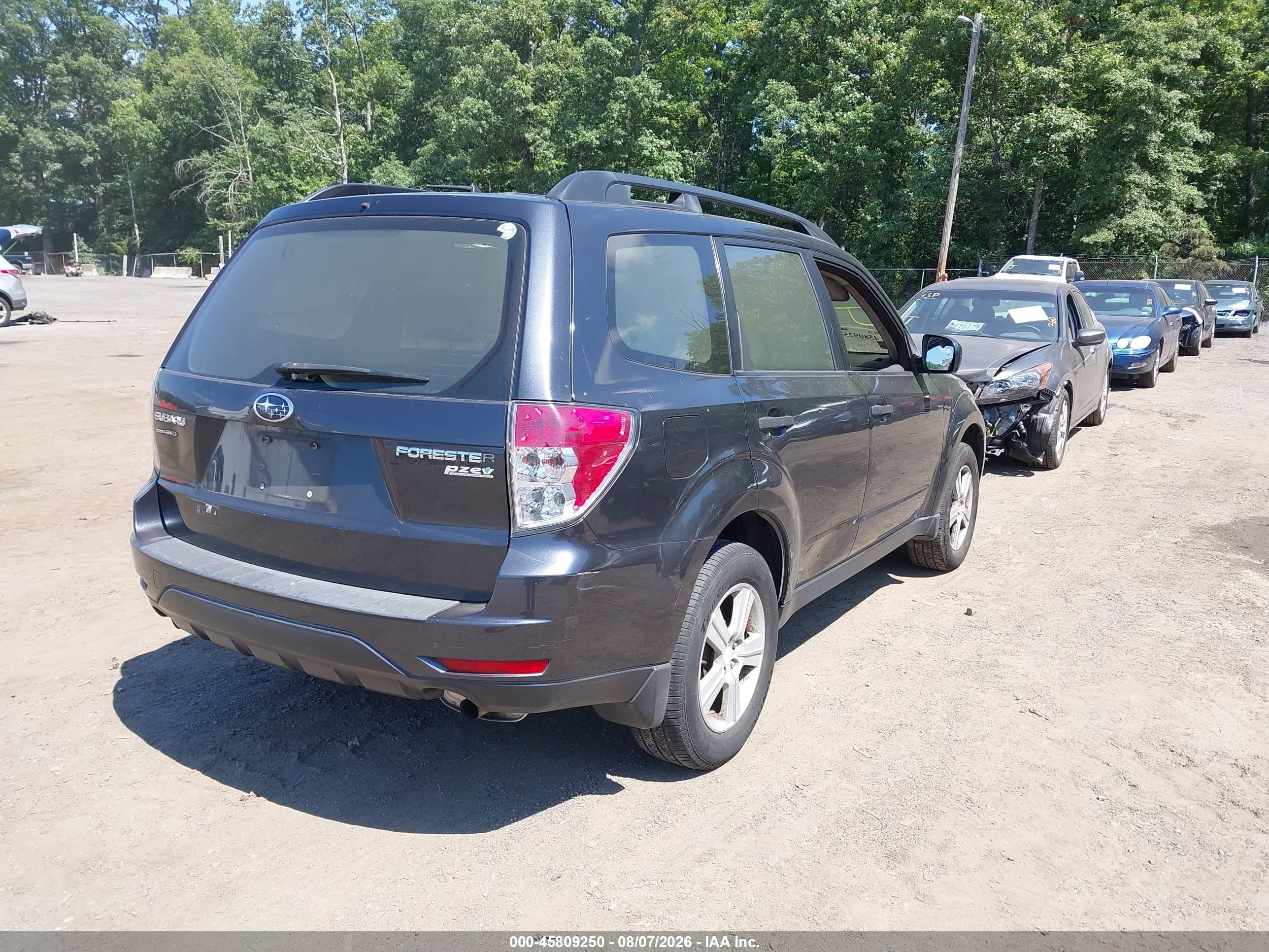 2010 Subaru Forester 2.5x Gray vin: JF2SH6BC0AH913048
