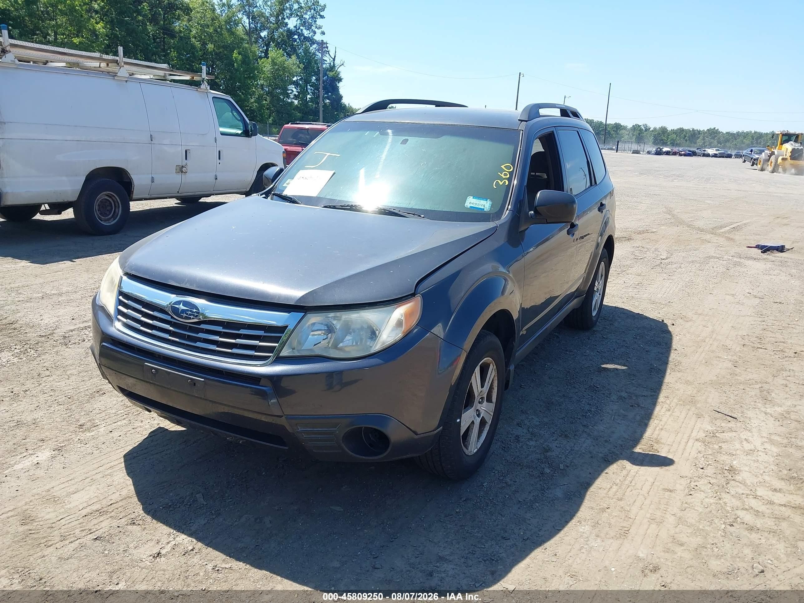 2010 Subaru Forester 2.5x Gray vin: JF2SH6BC0AH913048