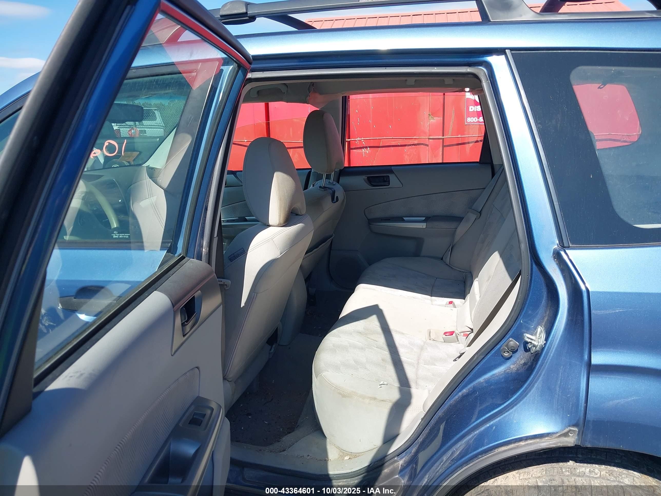 2010 Subaru Forester 2.5x Blue vin: JF2SH6BC1AH783328