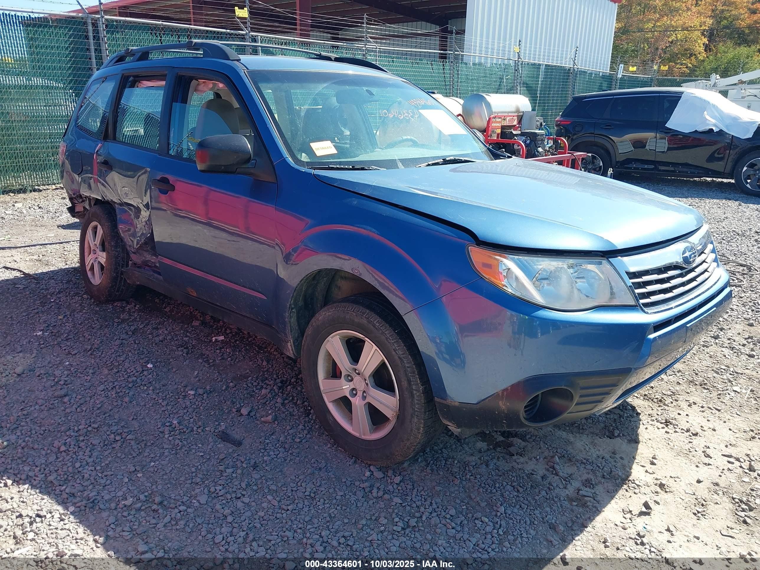 2010 Subaru Forester 2.5x Blue vin: JF2SH6BC1AH783328