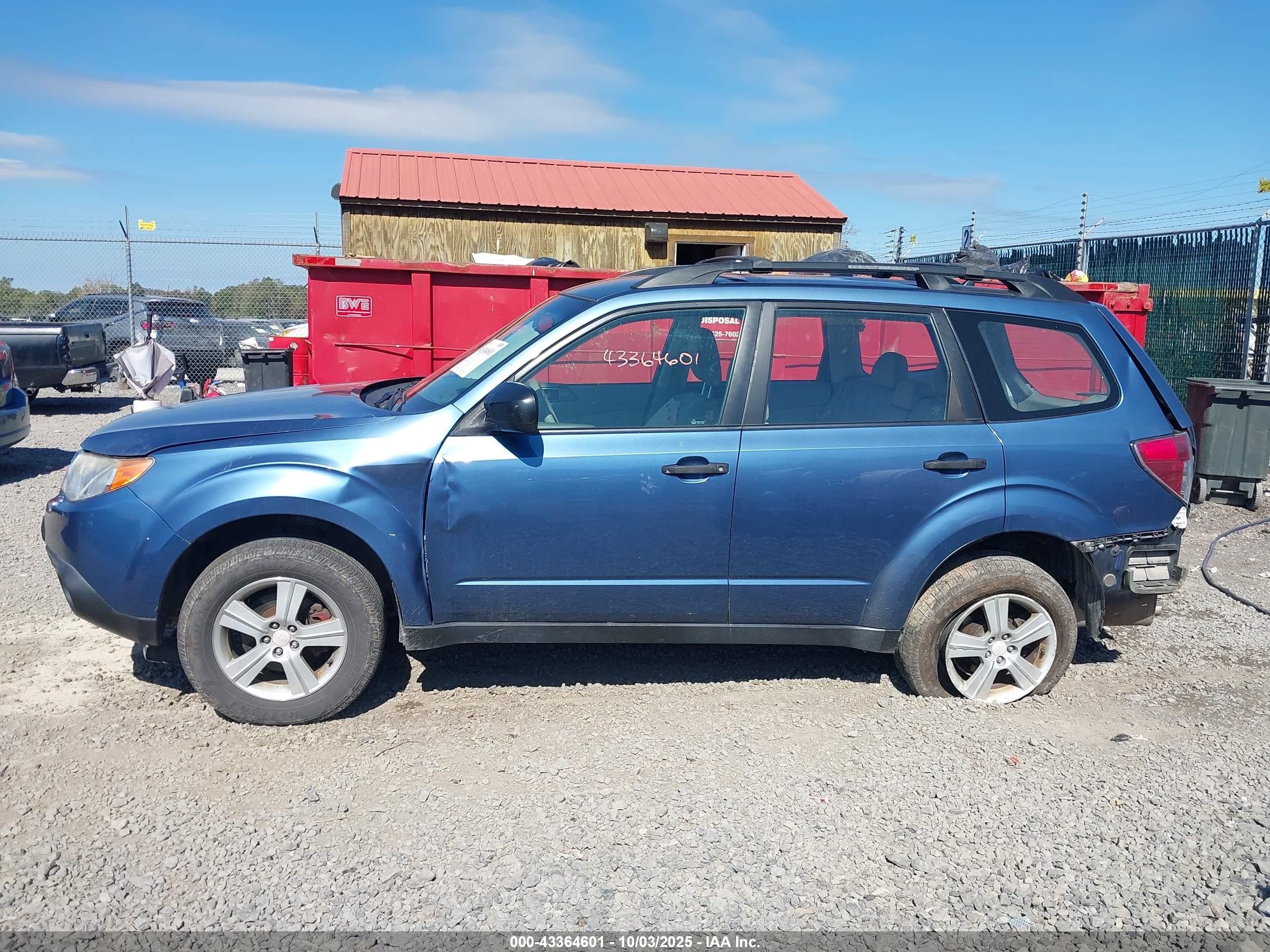 2010 Subaru Forester 2.5x Blue vin: JF2SH6BC1AH783328
