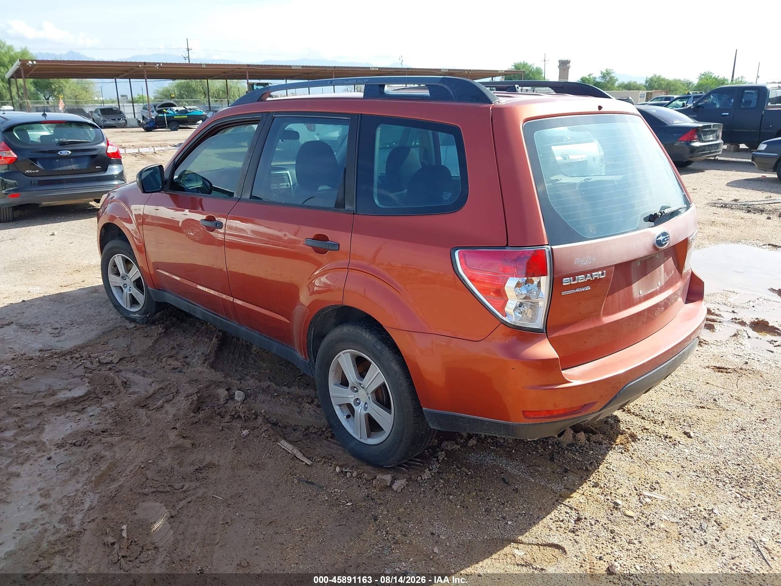 2010 Subaru Forester 2.5x Orange vin: JF2SH6BC2AH770121