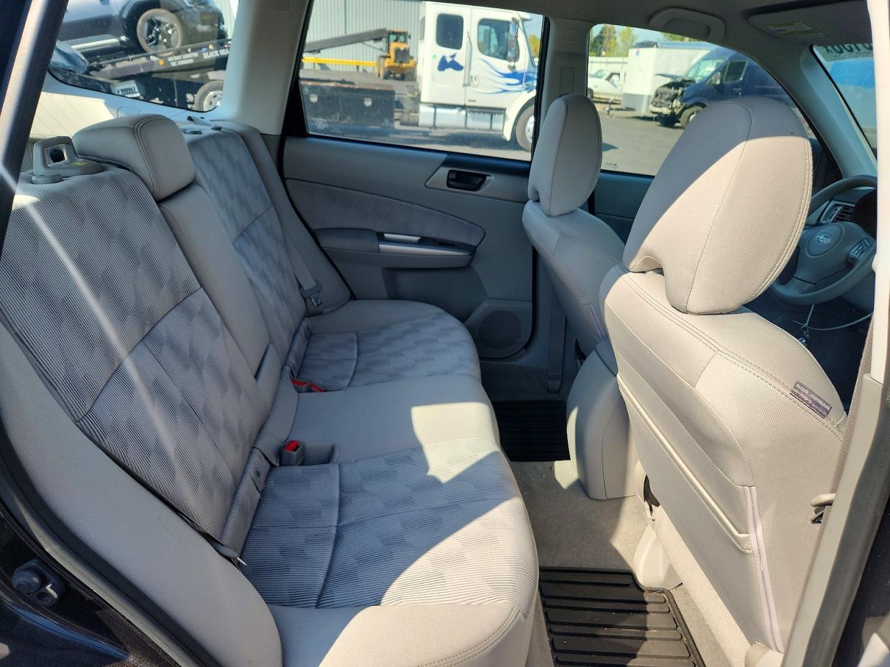 2010 Subaru Forester Xs Угольный vin: JF2SH6BC2AH778221