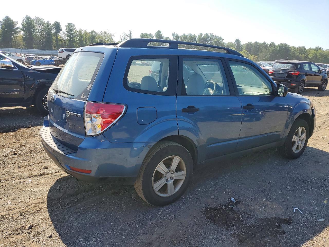 2010 Subaru Forester Xs Blue vin: JF2SH6BC2AH795309