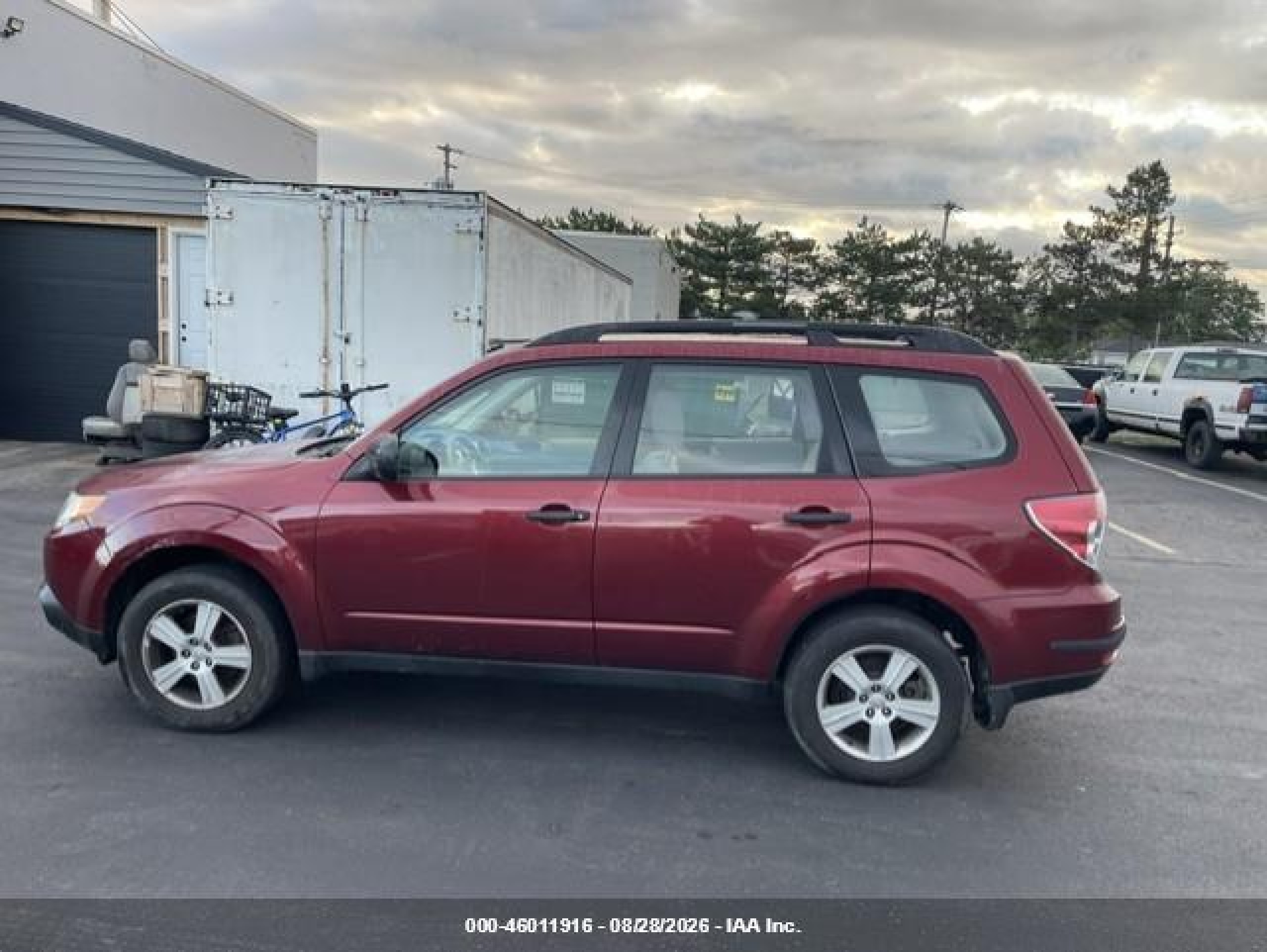 2010 Subaru Forester 2.5x Maroon vin: JF2SH6BC2AH902486