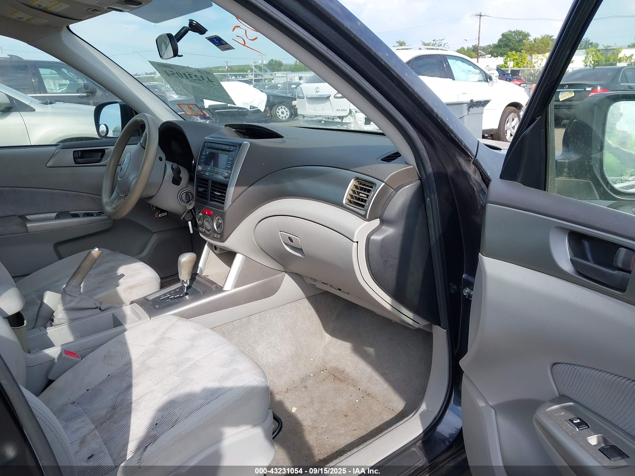 2010 Subaru Forester 2.5x Black vin: JF2SH6BC3AH779118