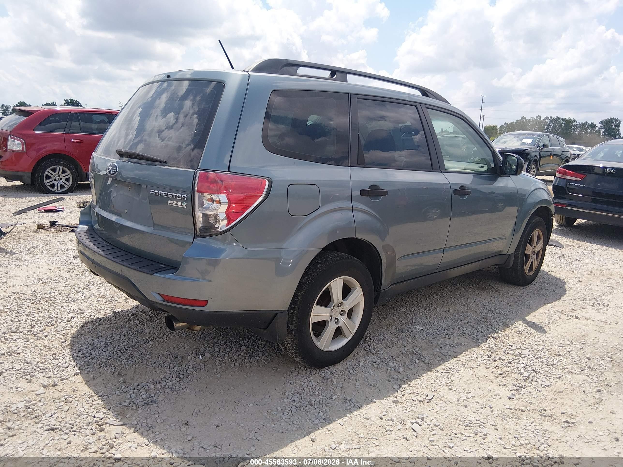 2010 Subaru Forester 2.5x Teal vin: JF2SH6BC3AH902108