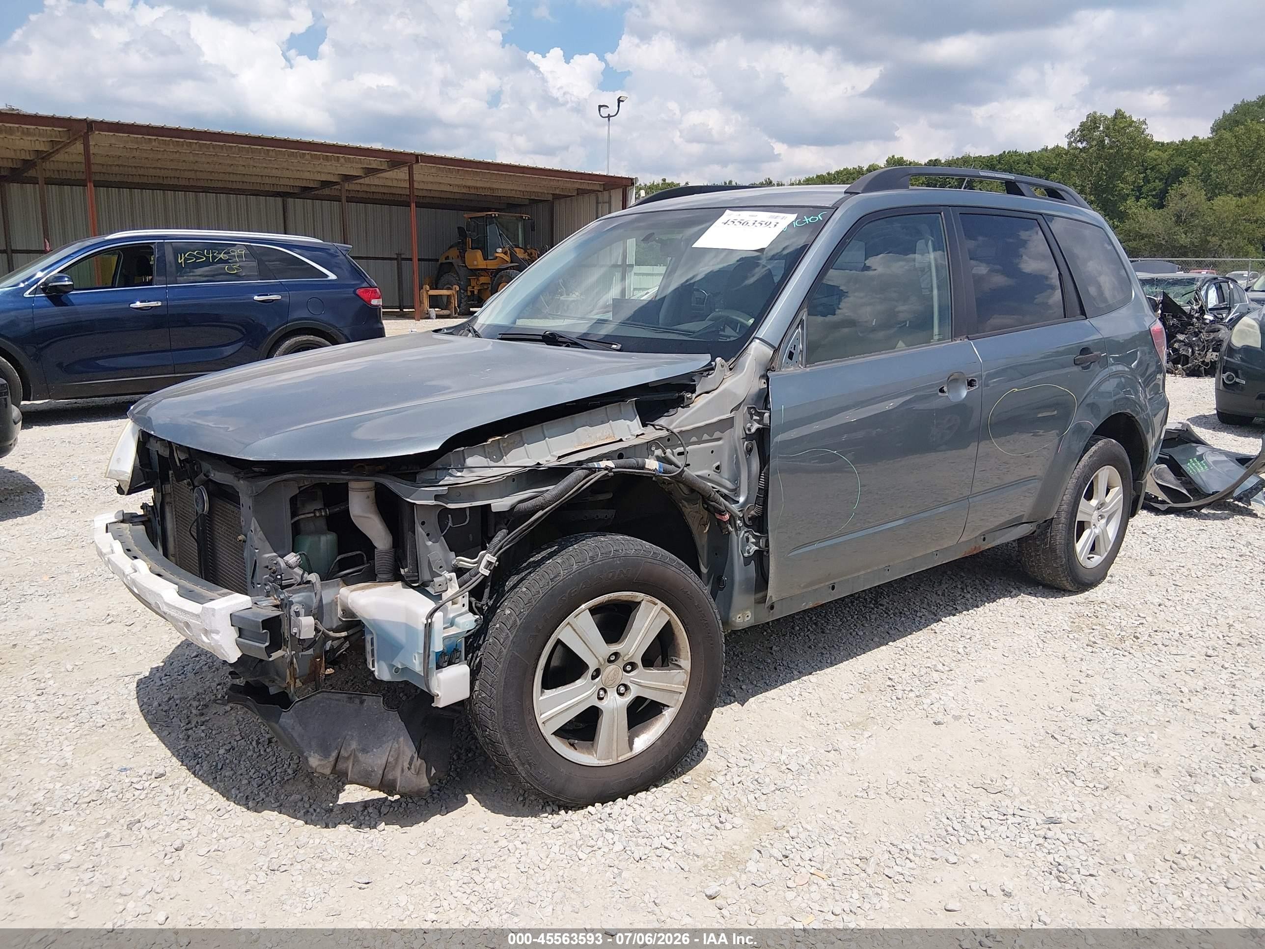 2010 Subaru Forester 2.5x Teal vin: JF2SH6BC3AH902108