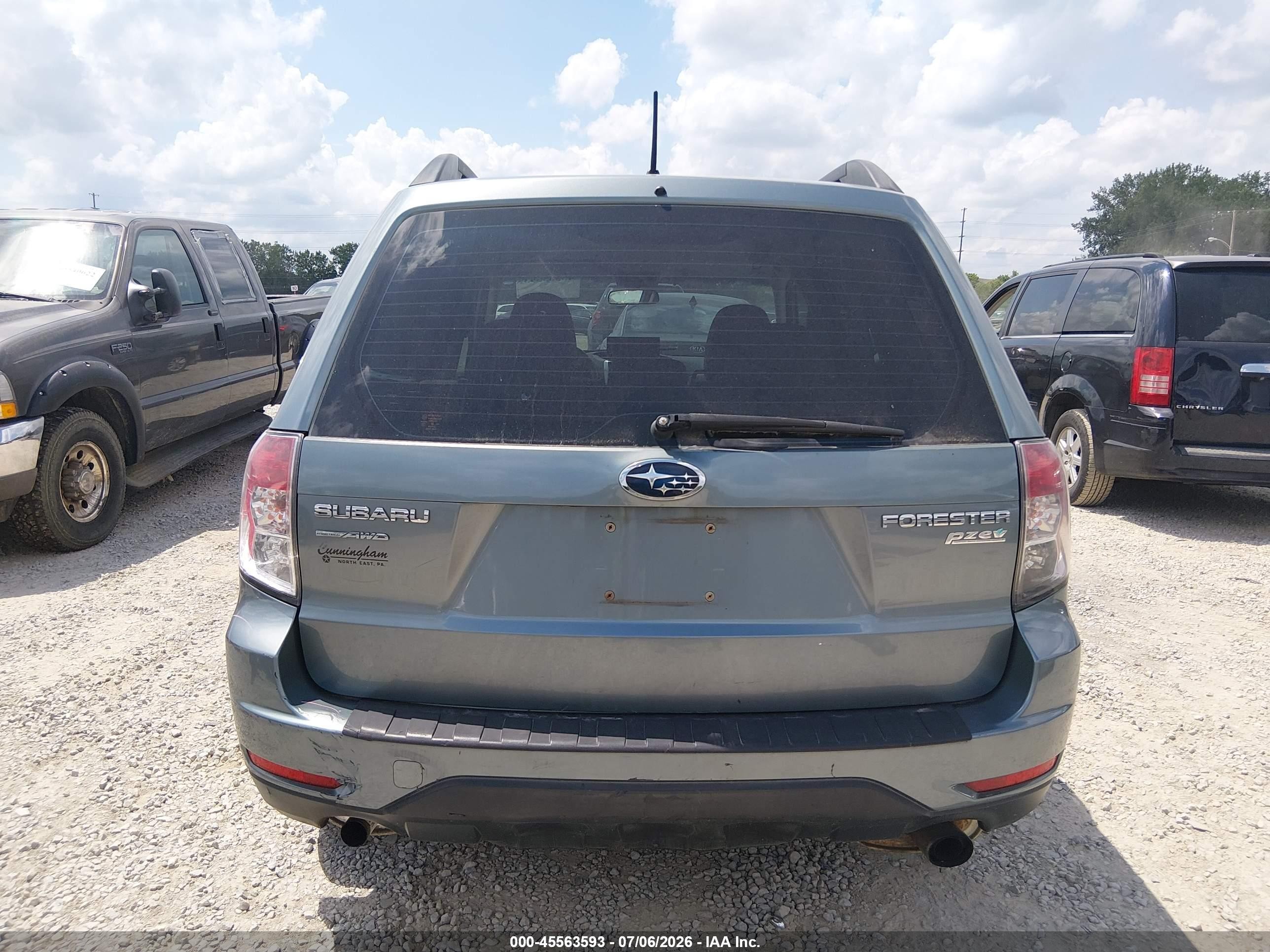 2010 Subaru Forester 2.5x Teal vin: JF2SH6BC3AH902108