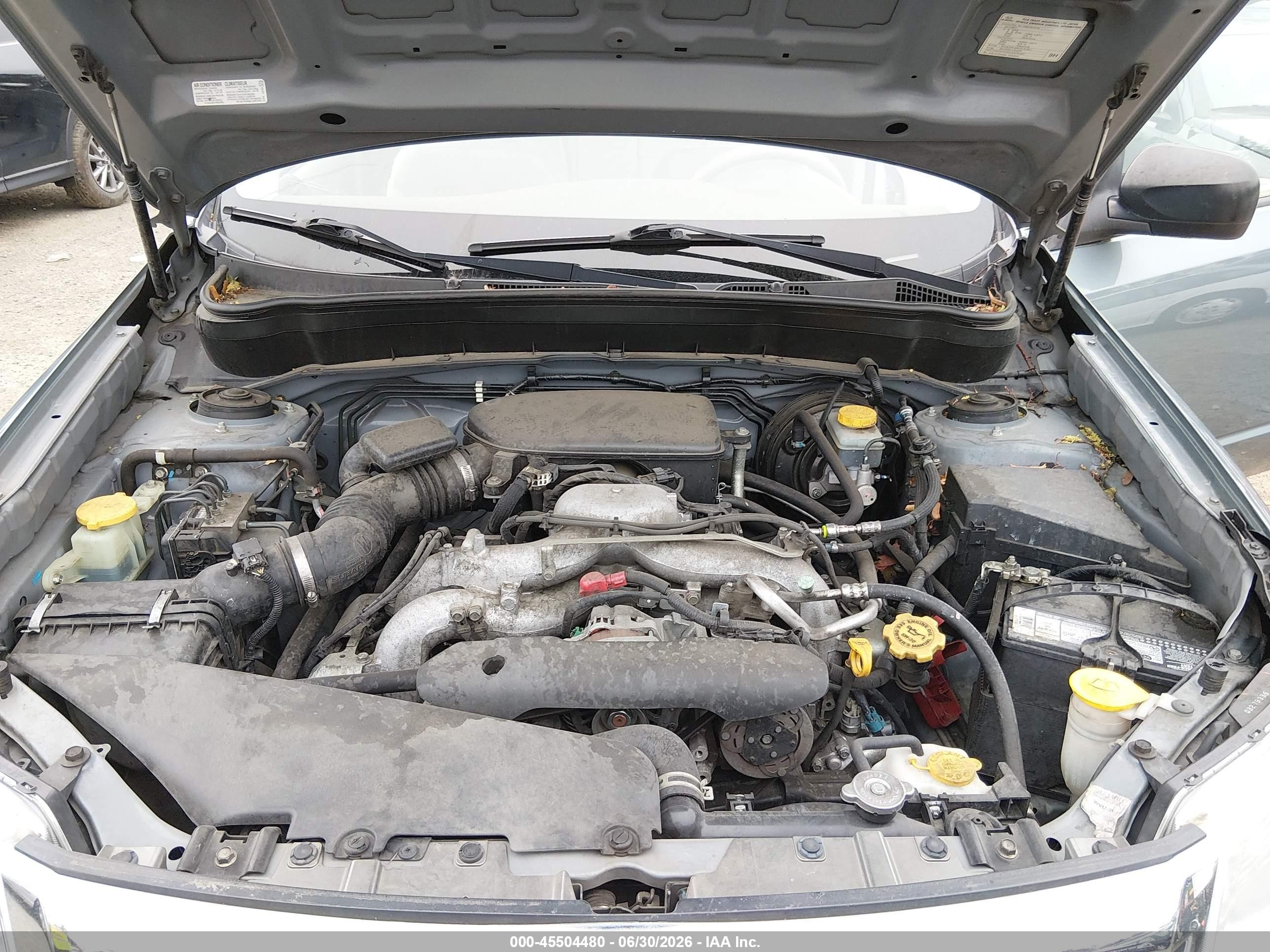 2010 Subaru Forester 2.5x Green vin: JF2SH6BC3AH904330