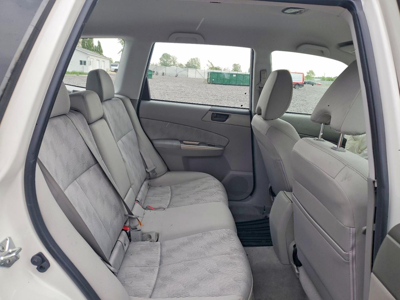 2010 Subaru Forester Xs White vin: JF2SH6BC5AH909562