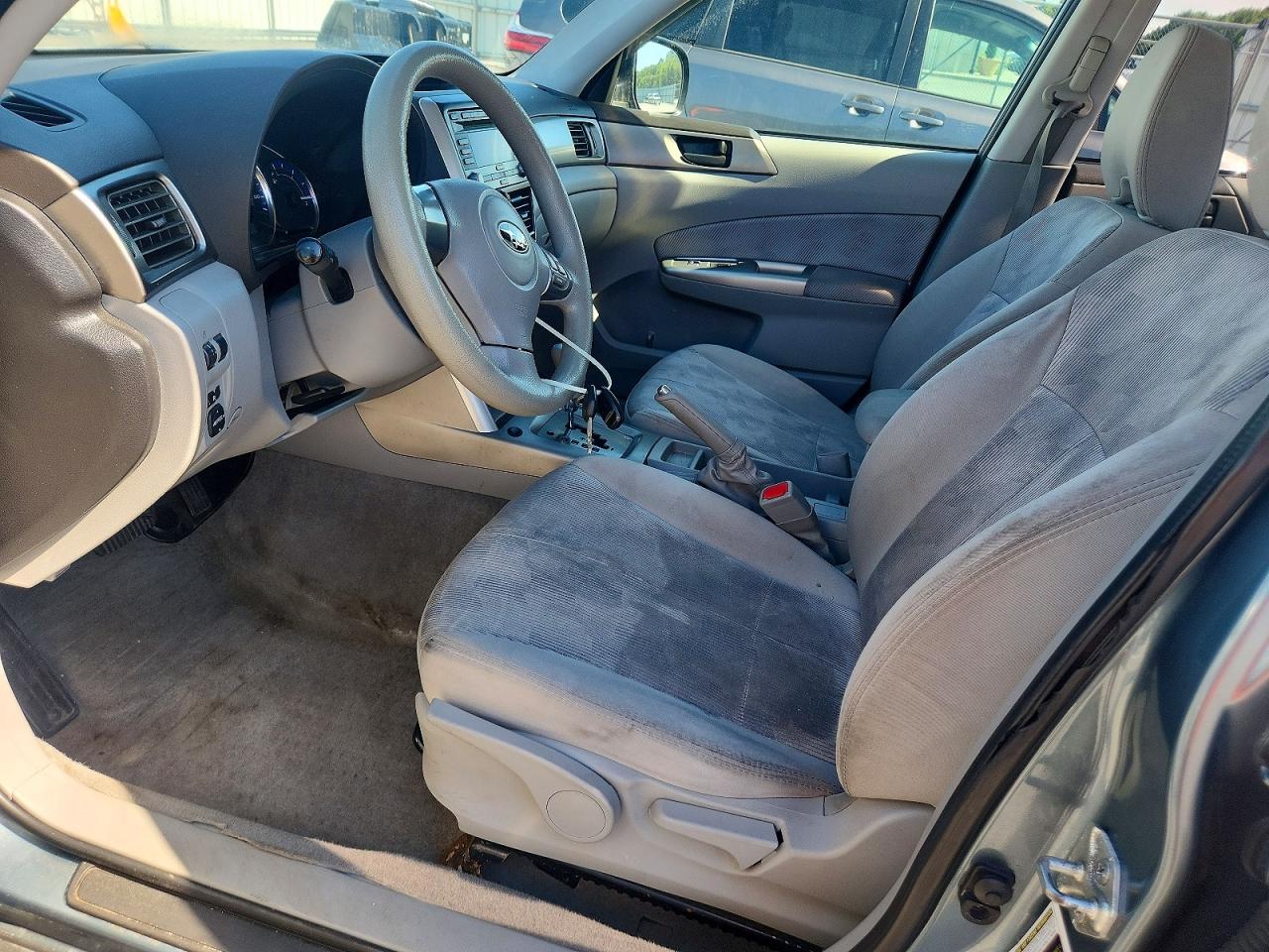 2010 Subaru Forester Xs Blue vin: JF2SH6BC6AH779811
