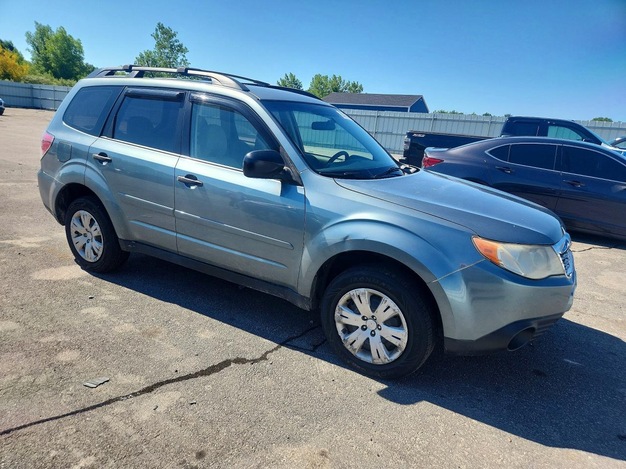 2010 Subaru Forester Xs Blue vin: JF2SH6BC6AH779811