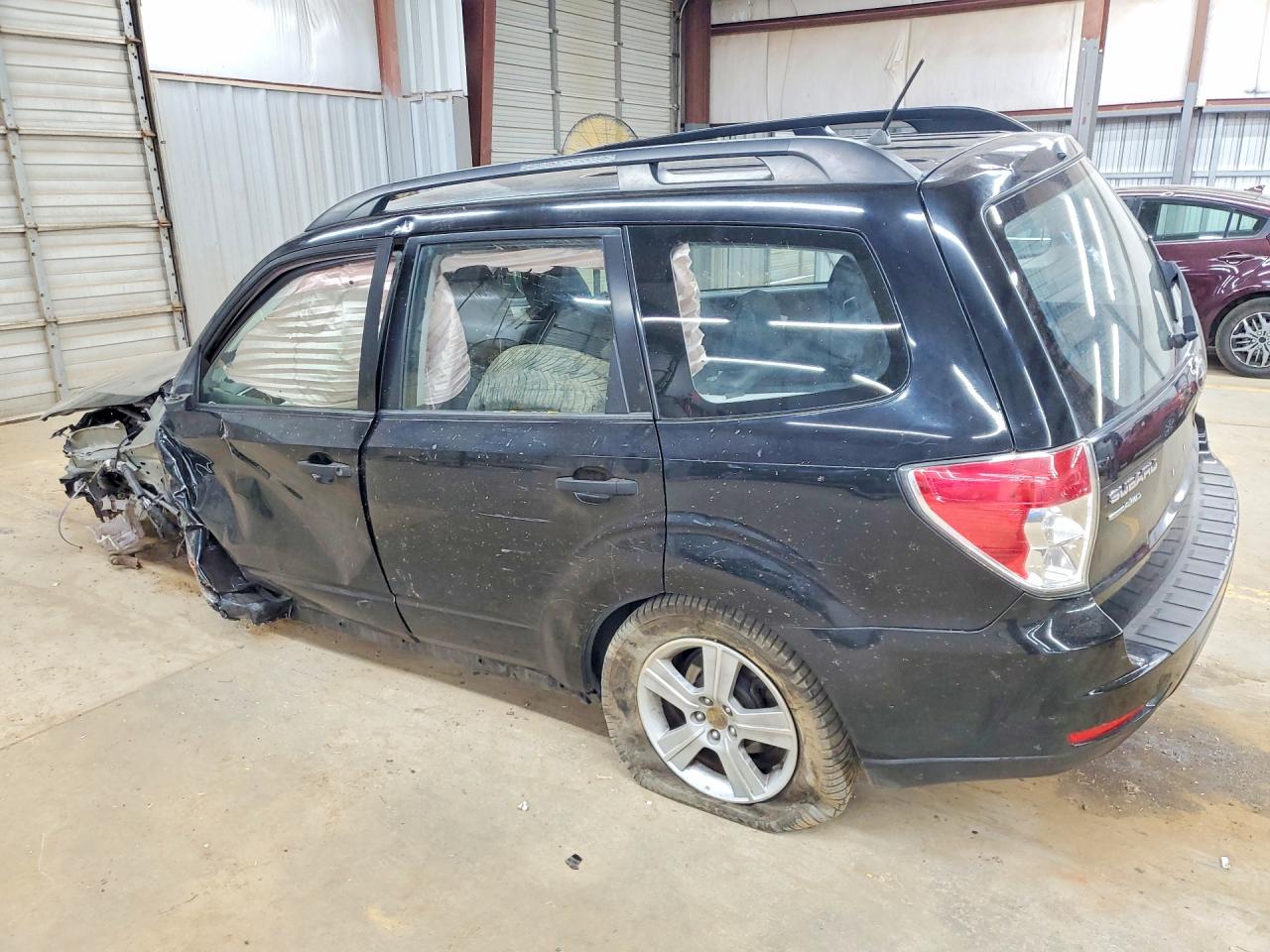 2010 Subaru Forester Black vin: JF2SH6BC6AH798357