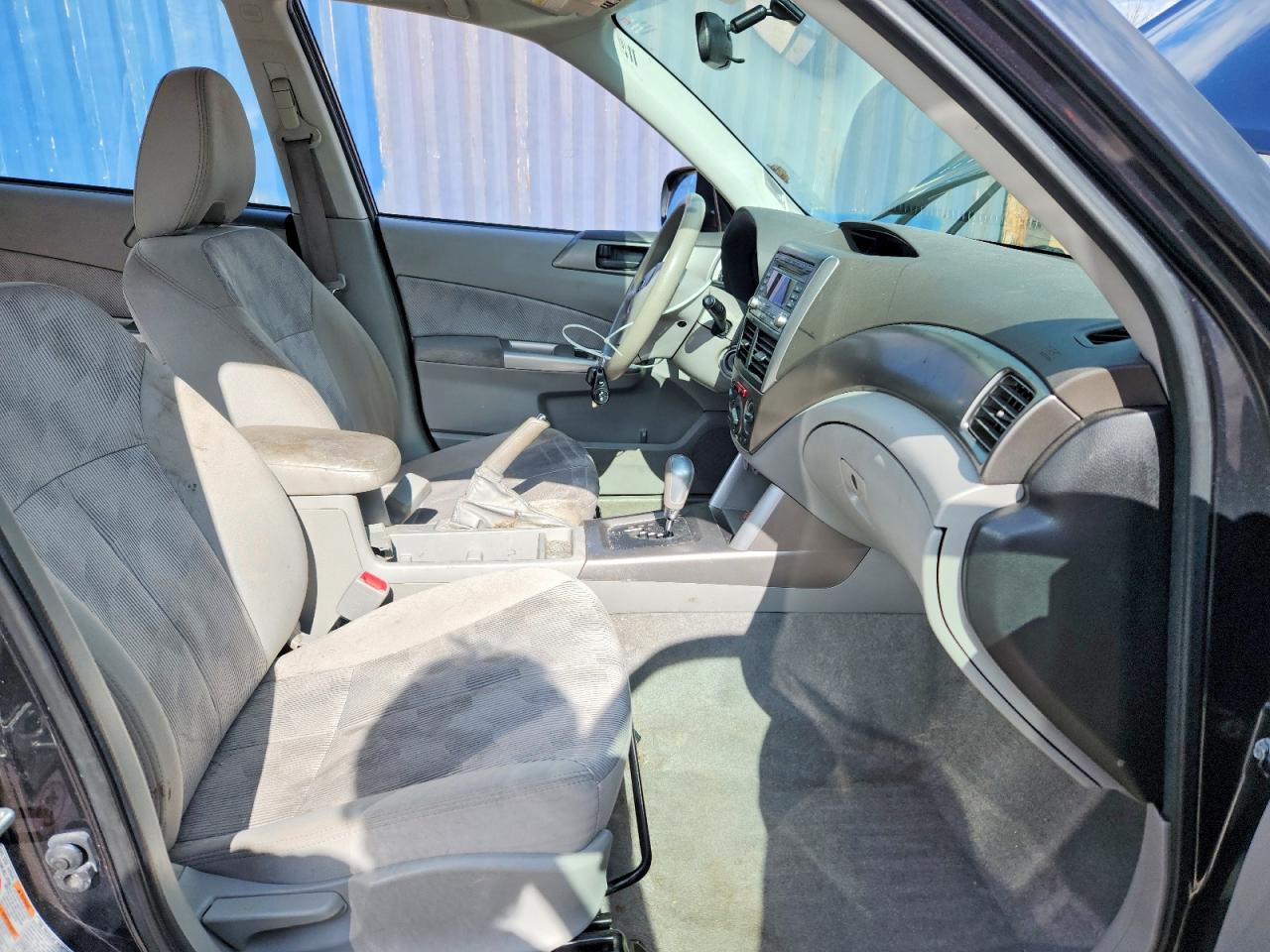 2010 Subaru Forester Xs Blue vin: JF2SH6BC6AH805100