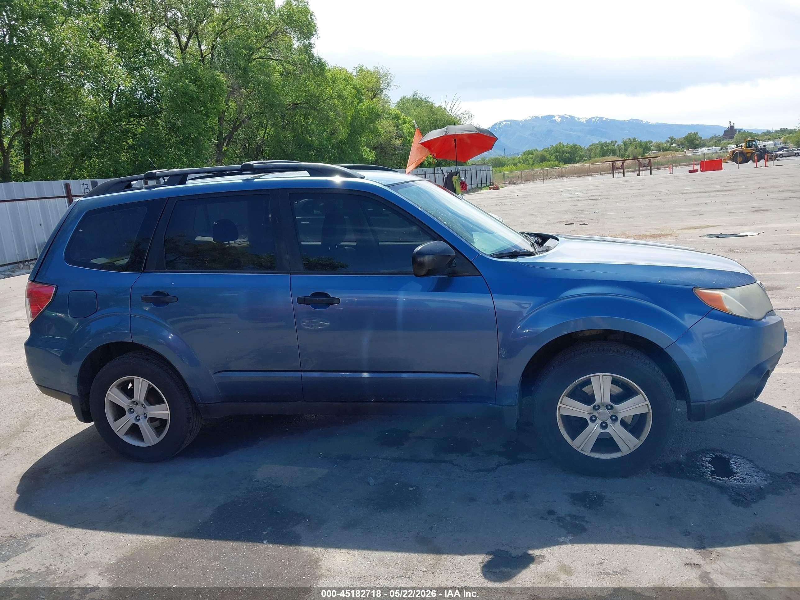 2010 Subaru Forester 2.5x Blue vin: JF2SH6BC6AH912566