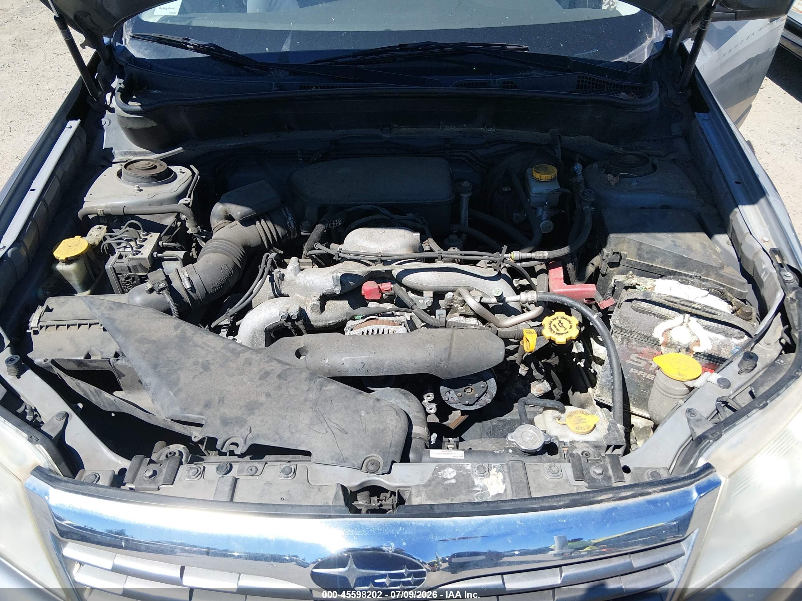 2010 Subaru Forester 2.5x Silver vin: JF2SH6BC7AH905450