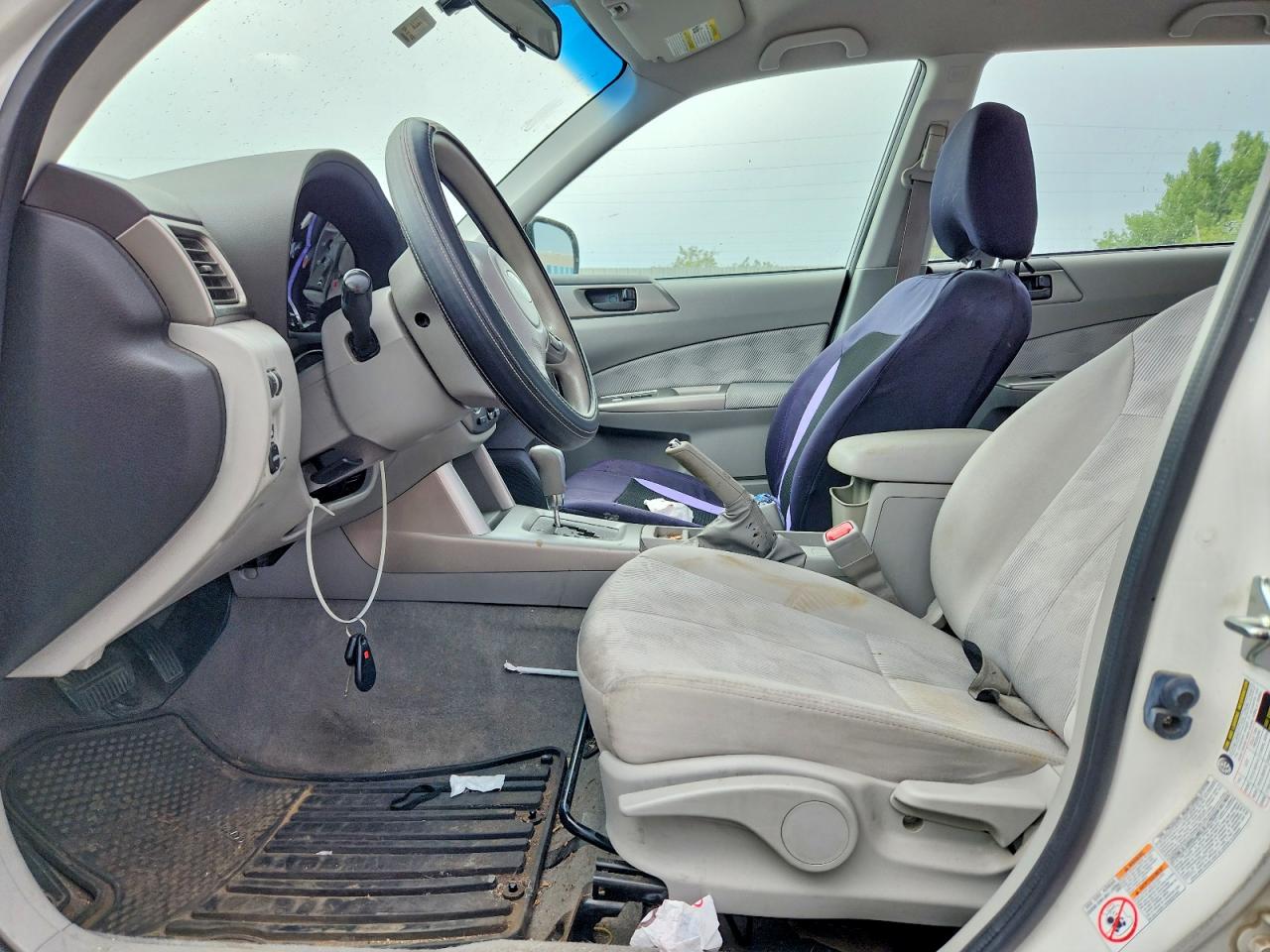 2010 Subaru Forester Xs White vin: JF2SH6BC7AH914438
