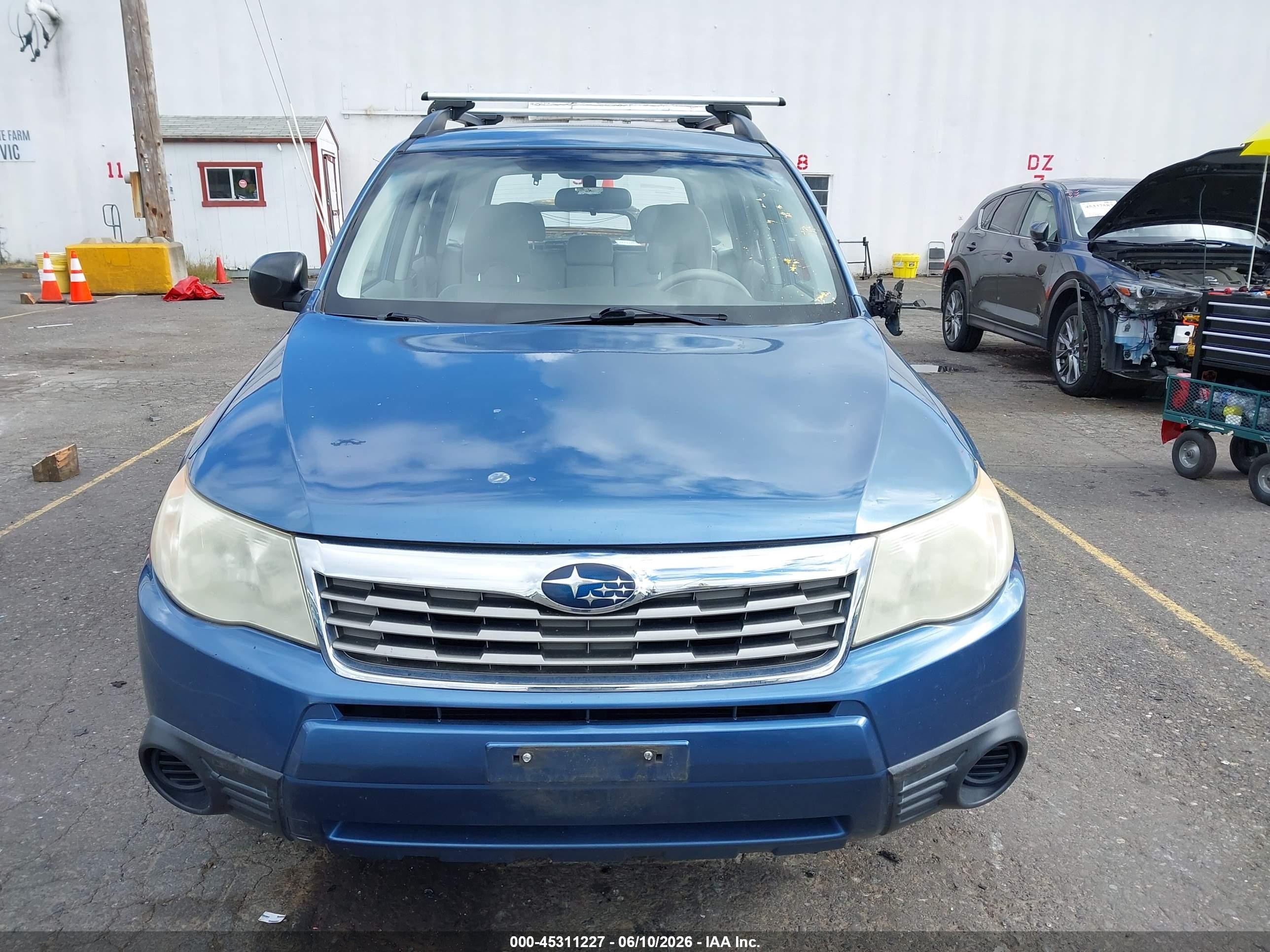 2010 Subaru Forester 2.5x Blue vin: JF2SH6BC9AG767478