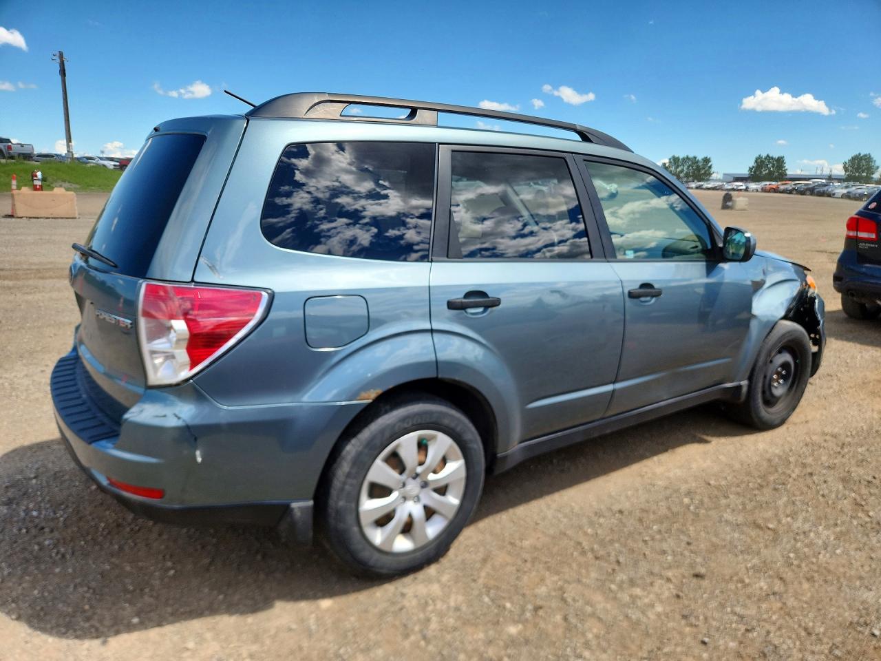 2010 Subaru Forester Xs Green vin: JF2SH6BC9AH790639