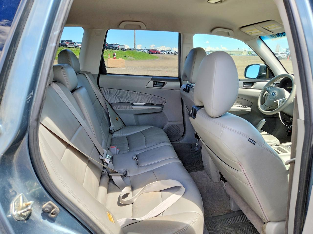 2010 Subaru Forester Xs Green vin: JF2SH6BC9AH790639