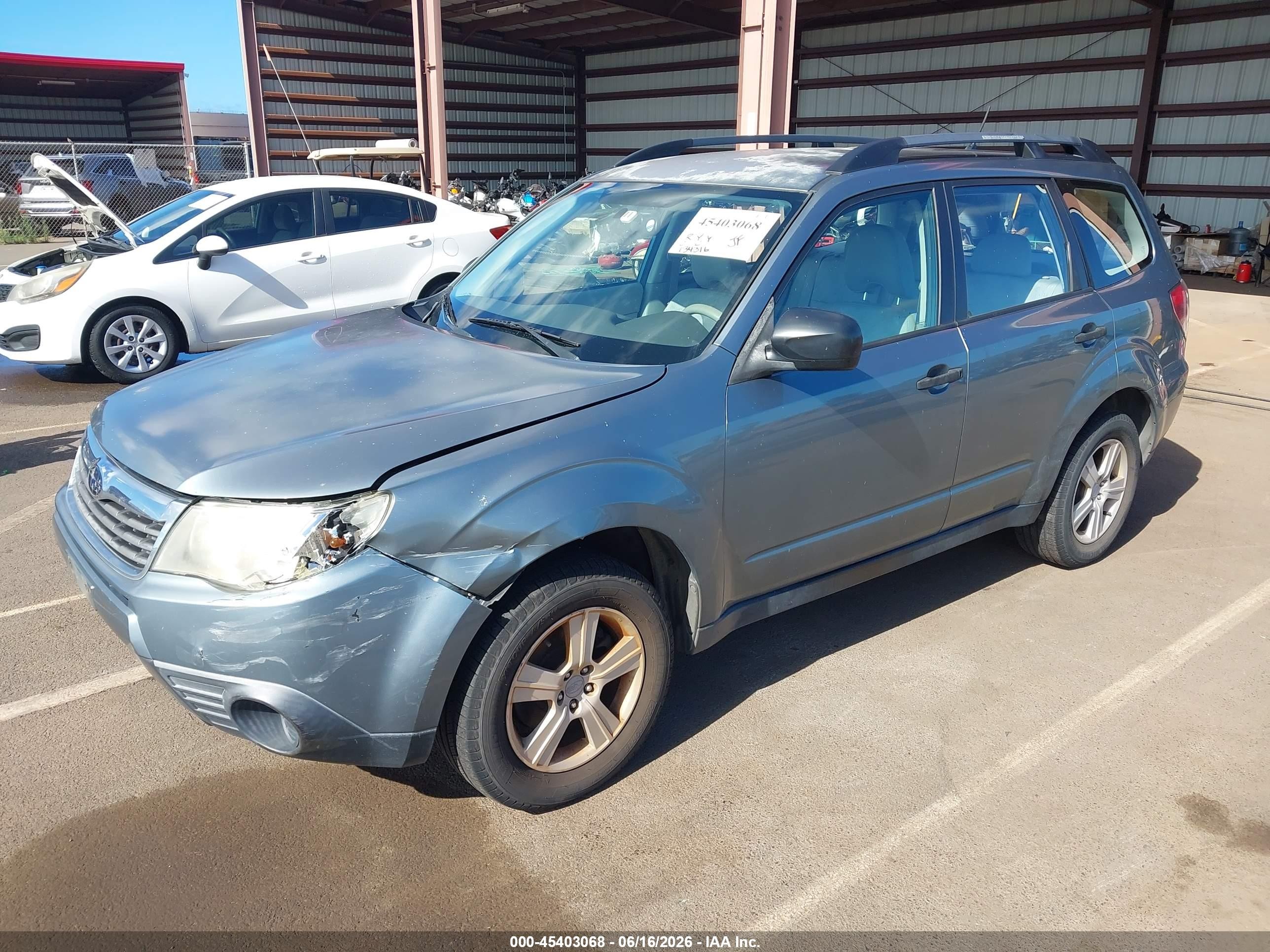 2010 Subaru Forester 2.5x Maroon vin: JF2SH6BC9AH793525