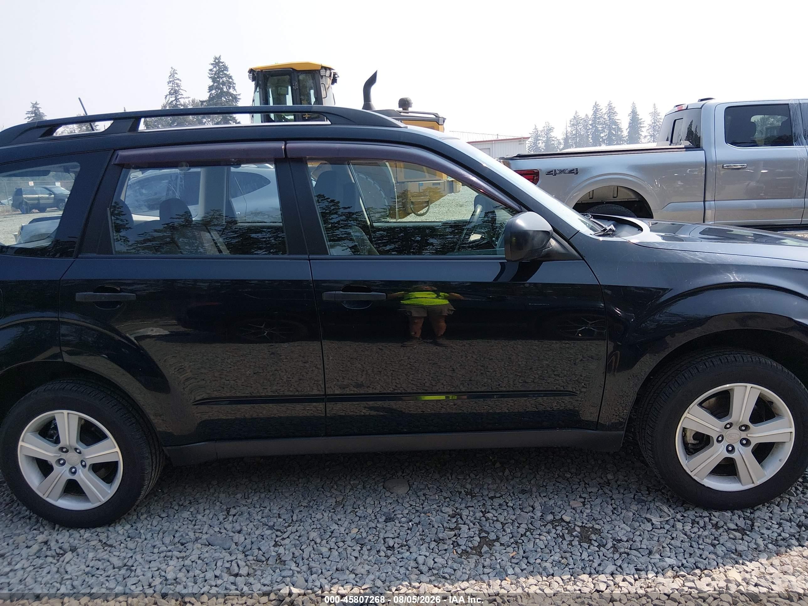 2010 Subaru Forester 2.5x Black vin: JF2SH6BCXAH770898