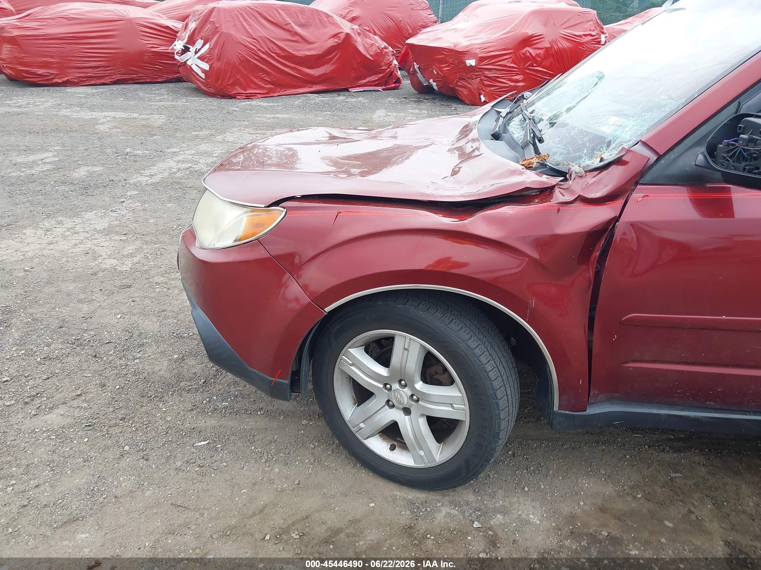 2010 Subaru Forester 2.5x Premium Burgundy vin: JF2SH6CC0AH710076
