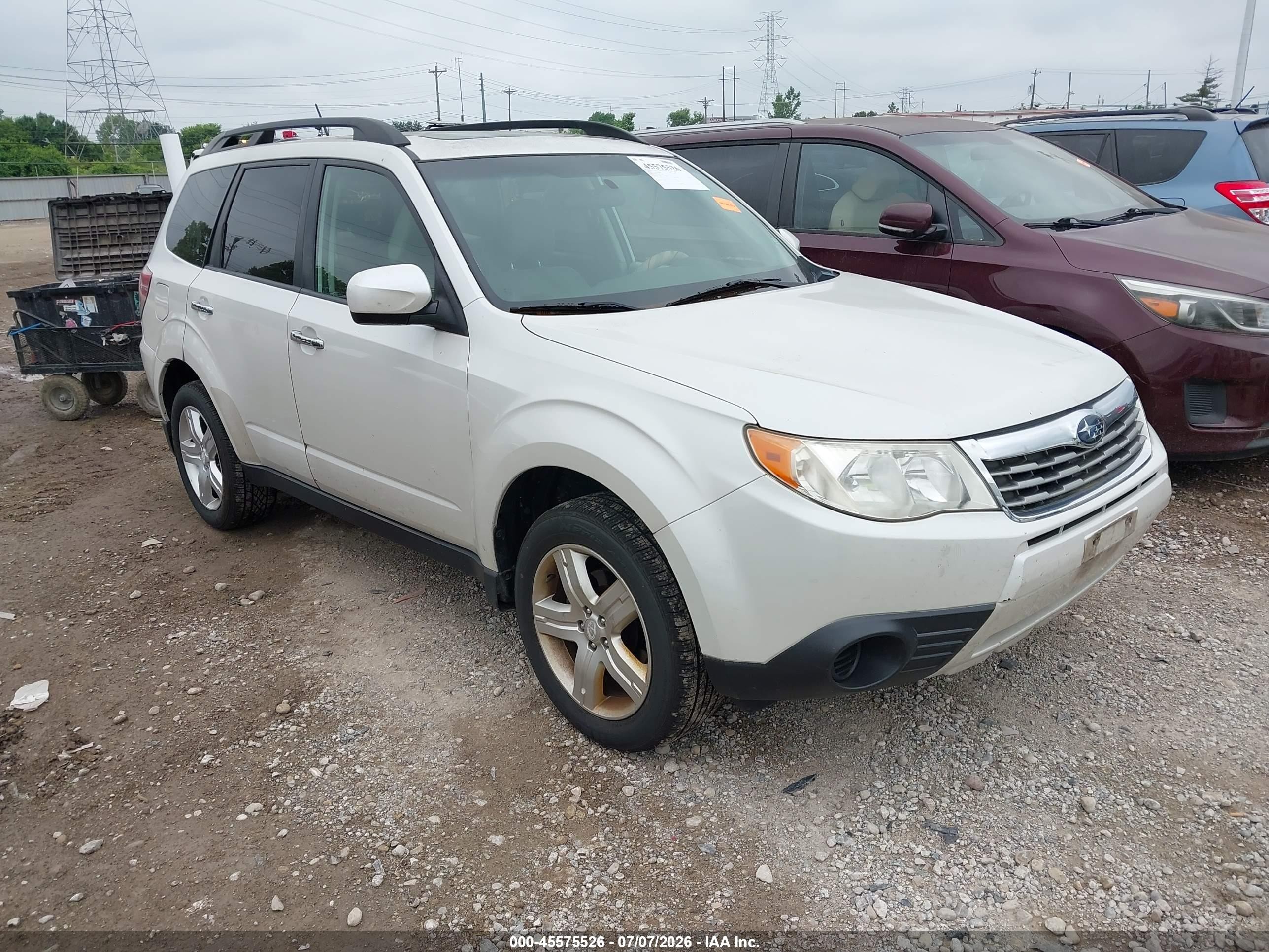 2010 Subaru Forester 2.5x Premium Белый vin: JF2SH6CC0AH714449