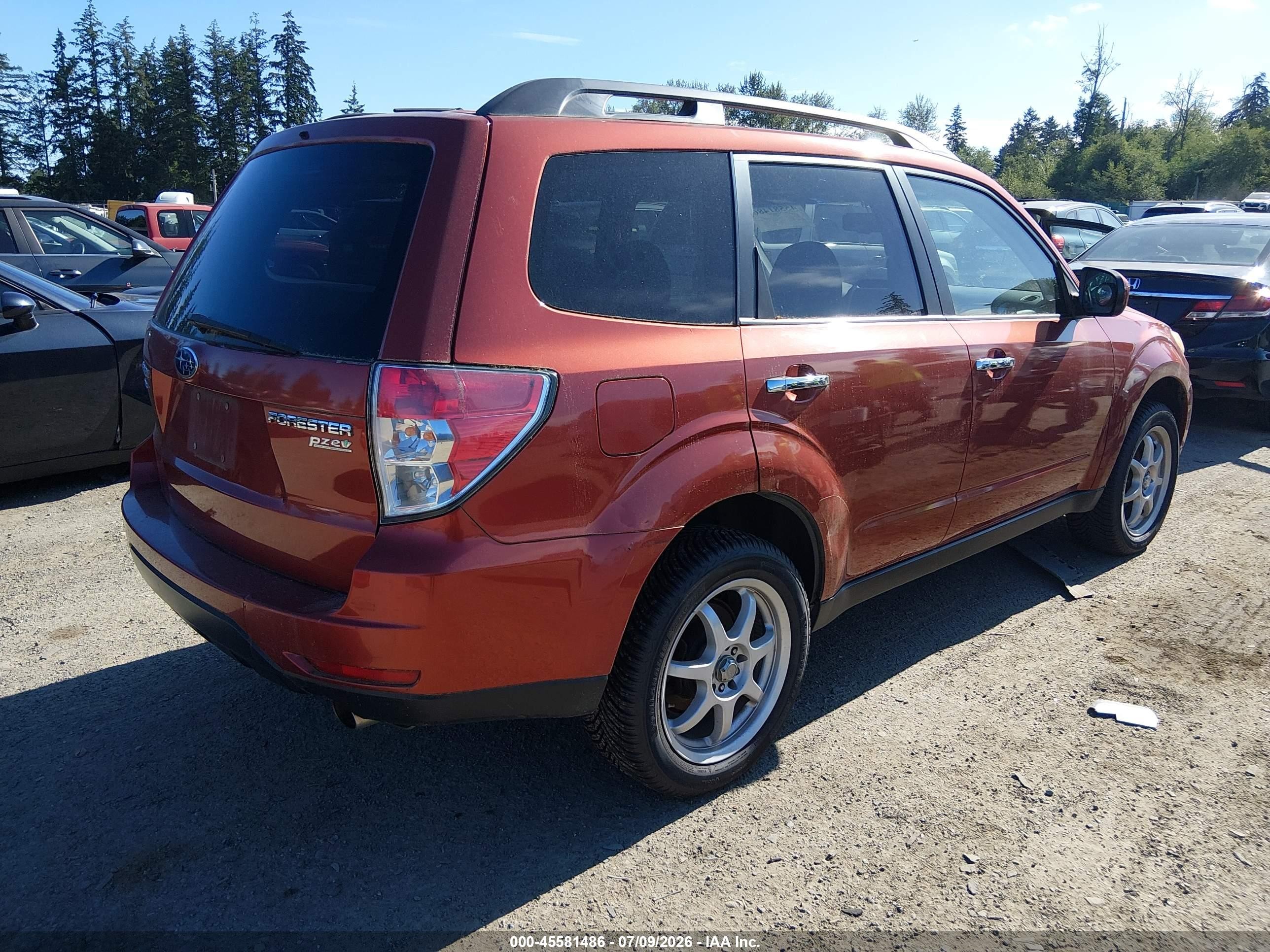 2010 Subaru Forester 2.5x Premium Orange vin: JF2SH6CC0AH714662