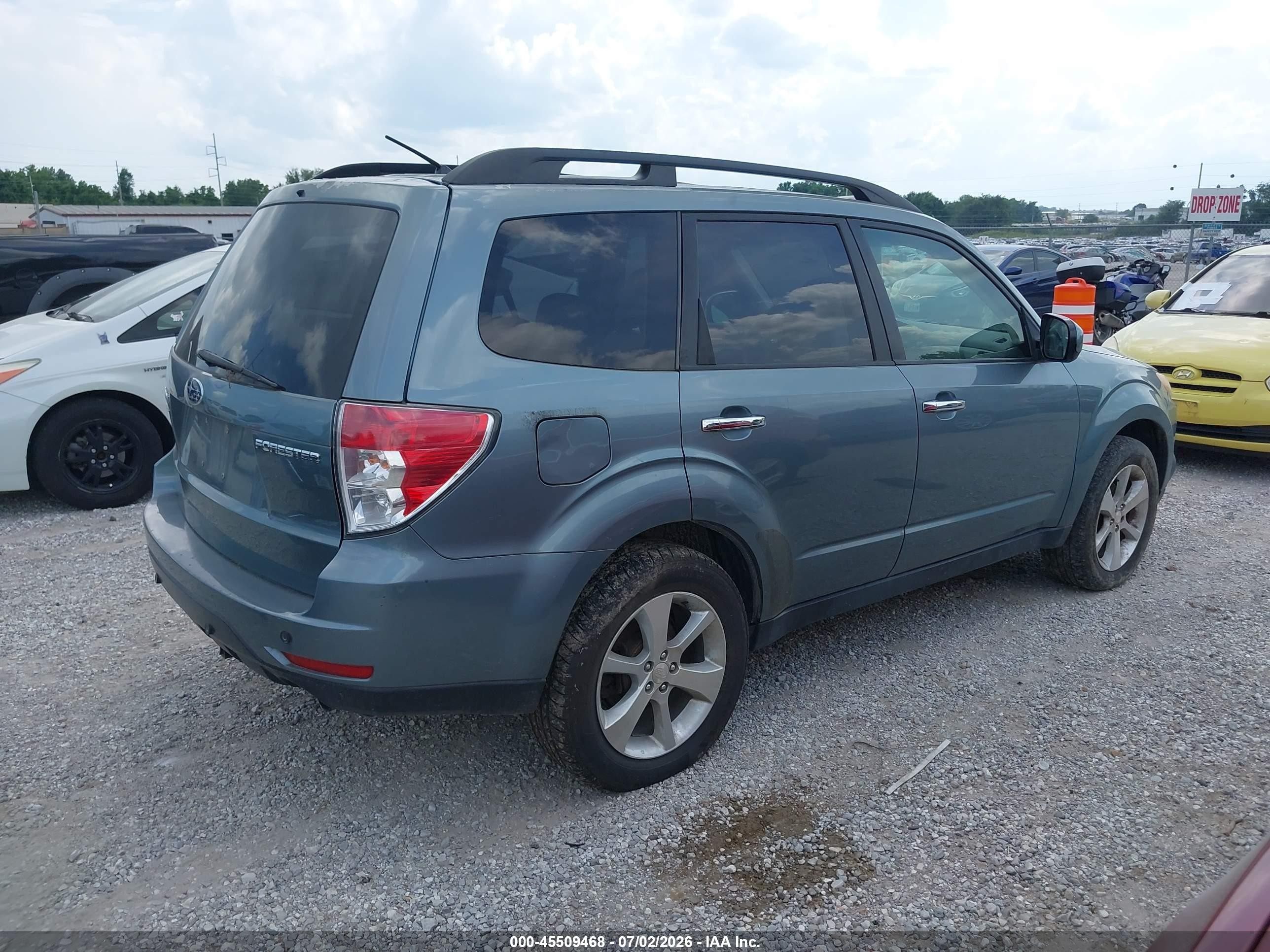 2010 Subaru Forester 2.5x Premium Gray vin: JF2SH6CC0AH762078