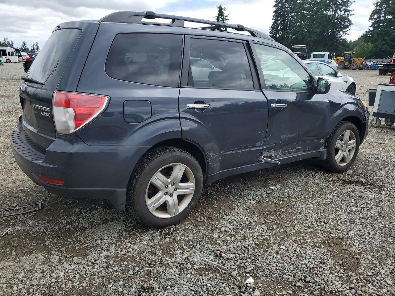 2010 Subaru Forester 2.5x Premium Gray vin: JF2SH6CC0AH765451
