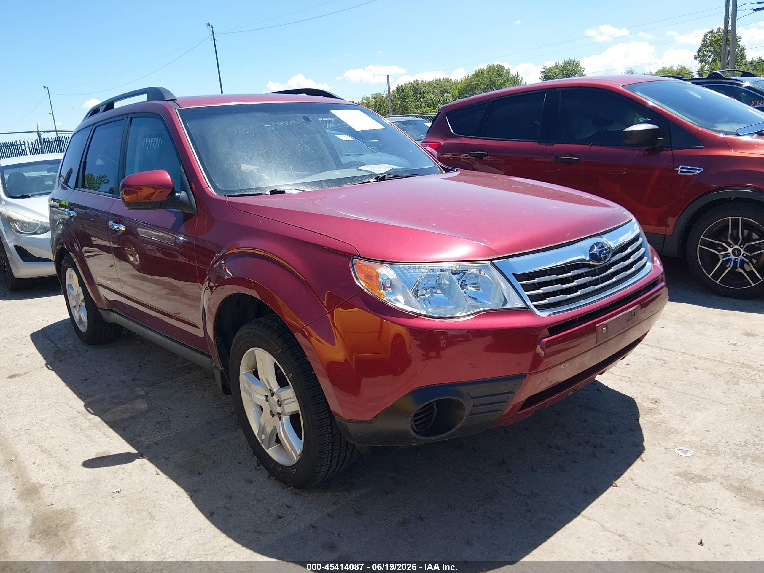 2010 Subaru Forester 2.5x Premium Red vin: JF2SH6CC0AH915901