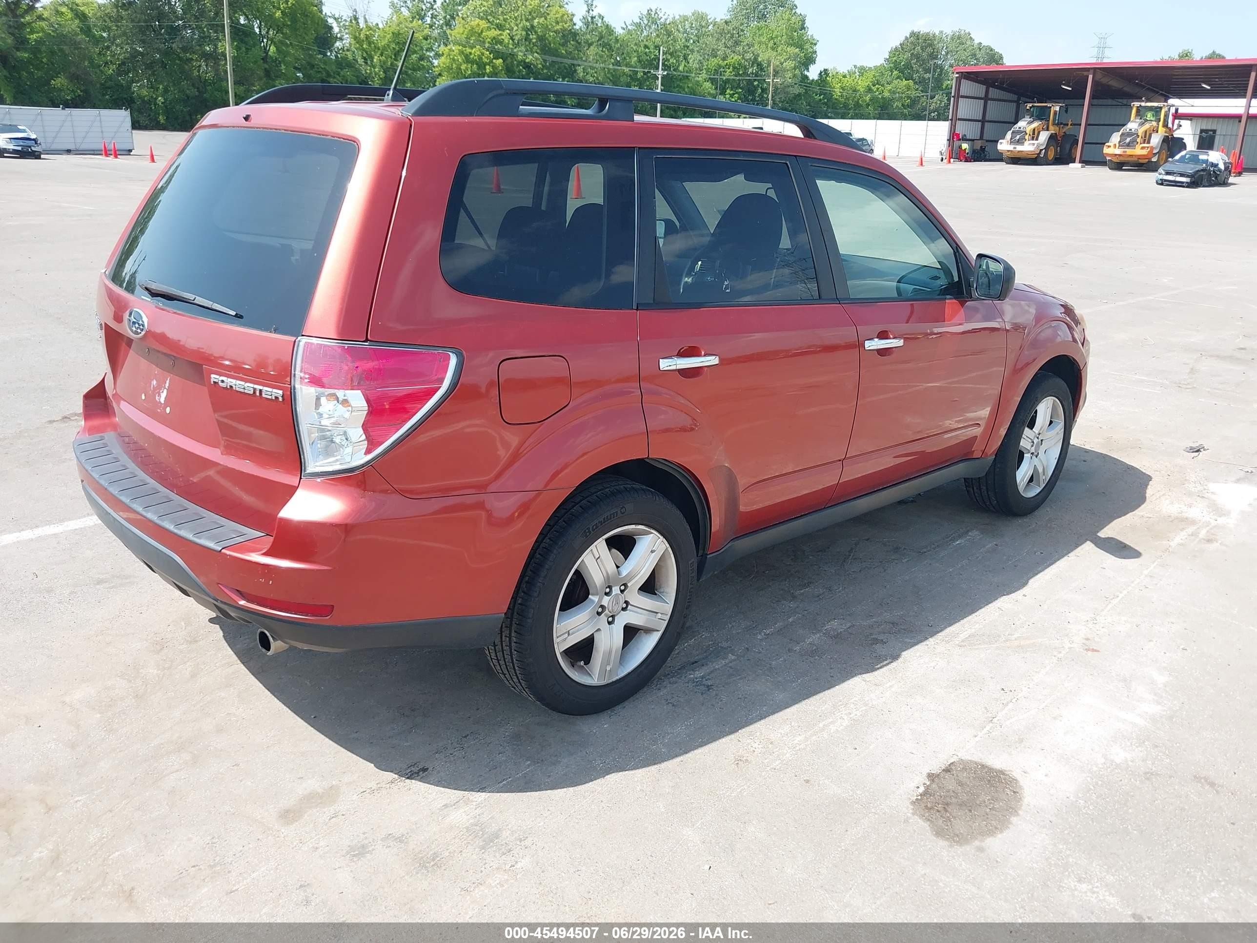 2010 Subaru Forester 2.5x Premium Orange vin: JF2SH6CC1AH701483