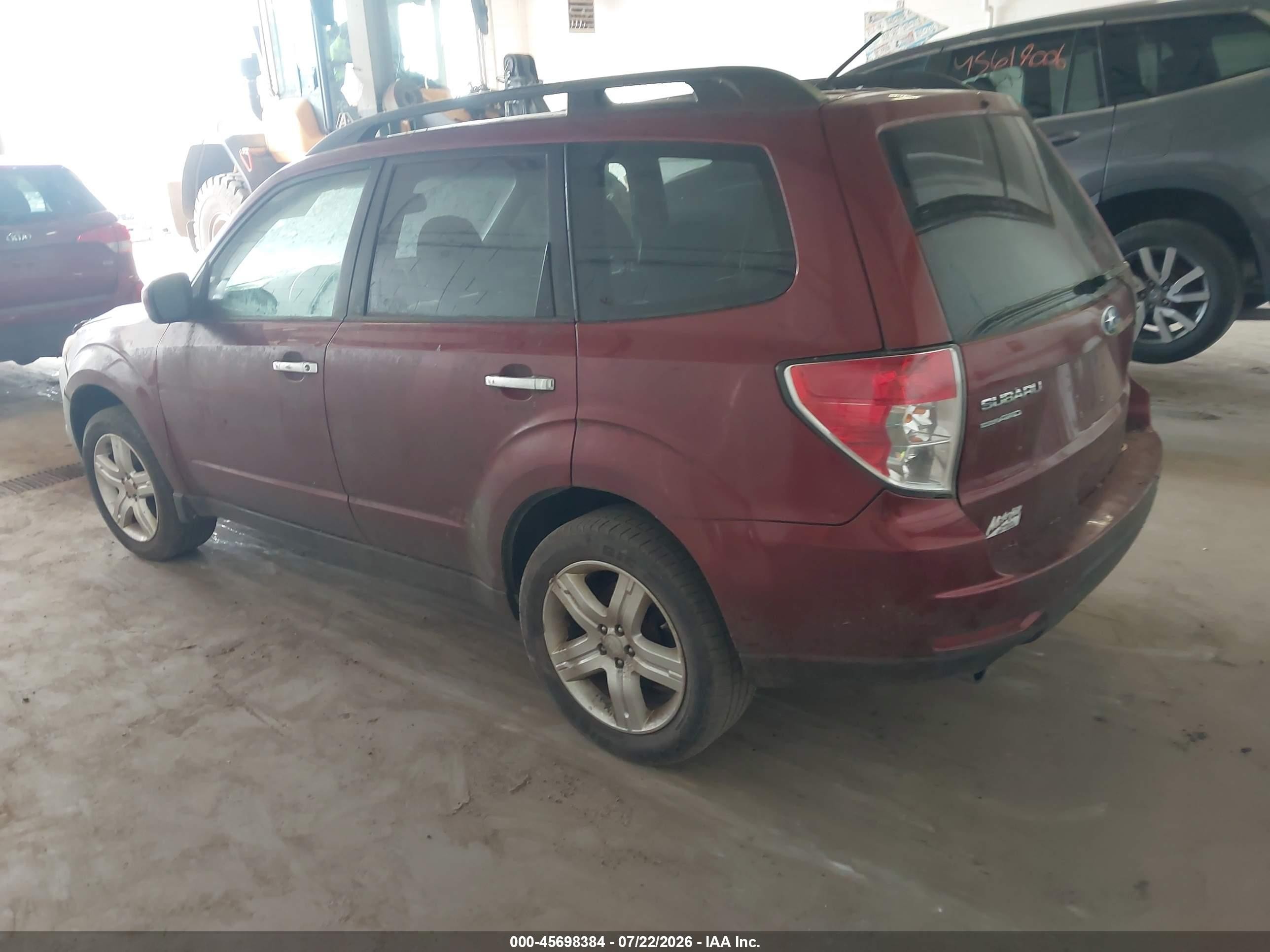 2010 Subaru Forester 2.5x Premium Red vin: JF2SH6CC1AH719725