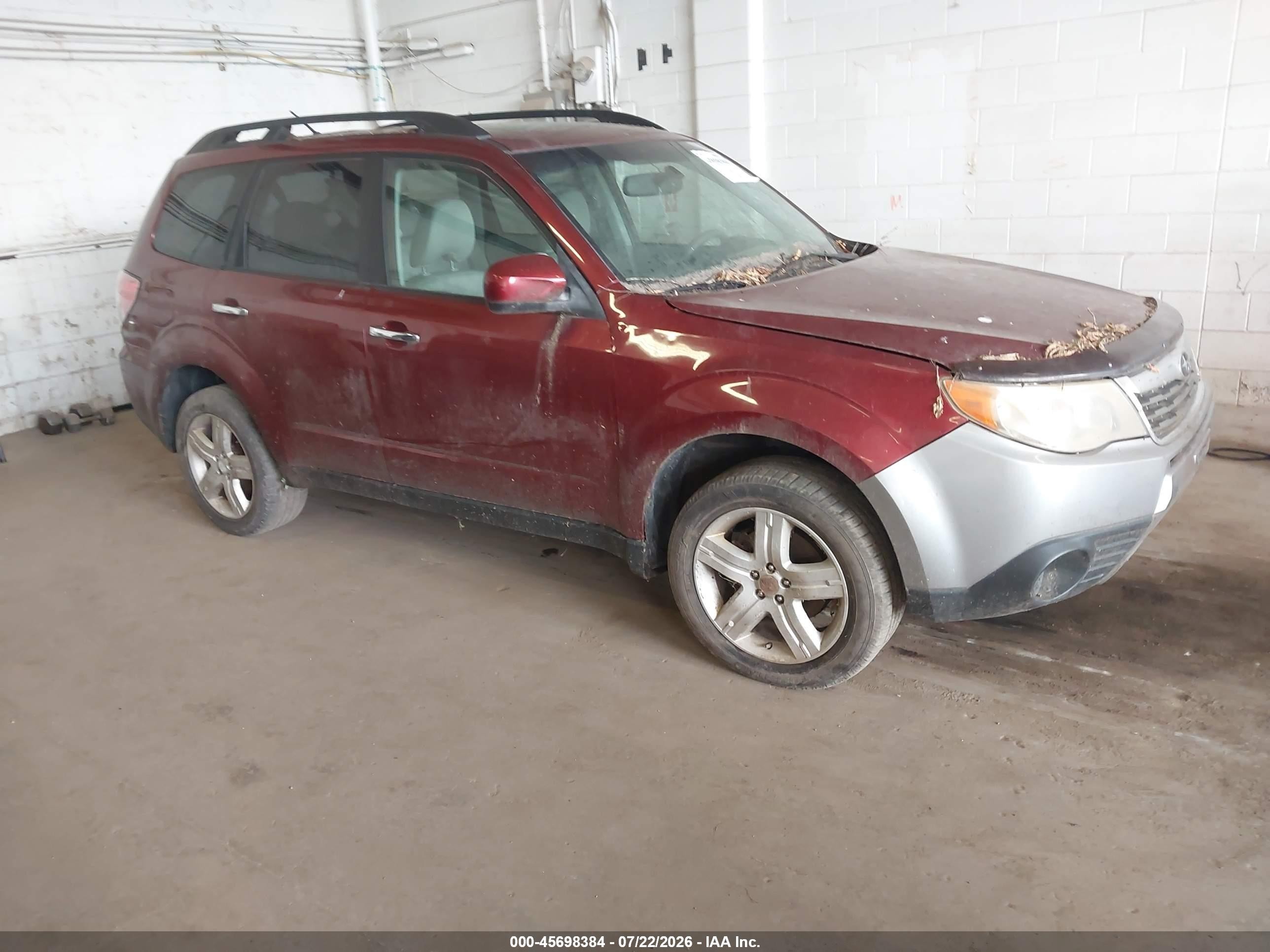 2010 Subaru Forester 2.5x Premium Red vin: JF2SH6CC1AH719725