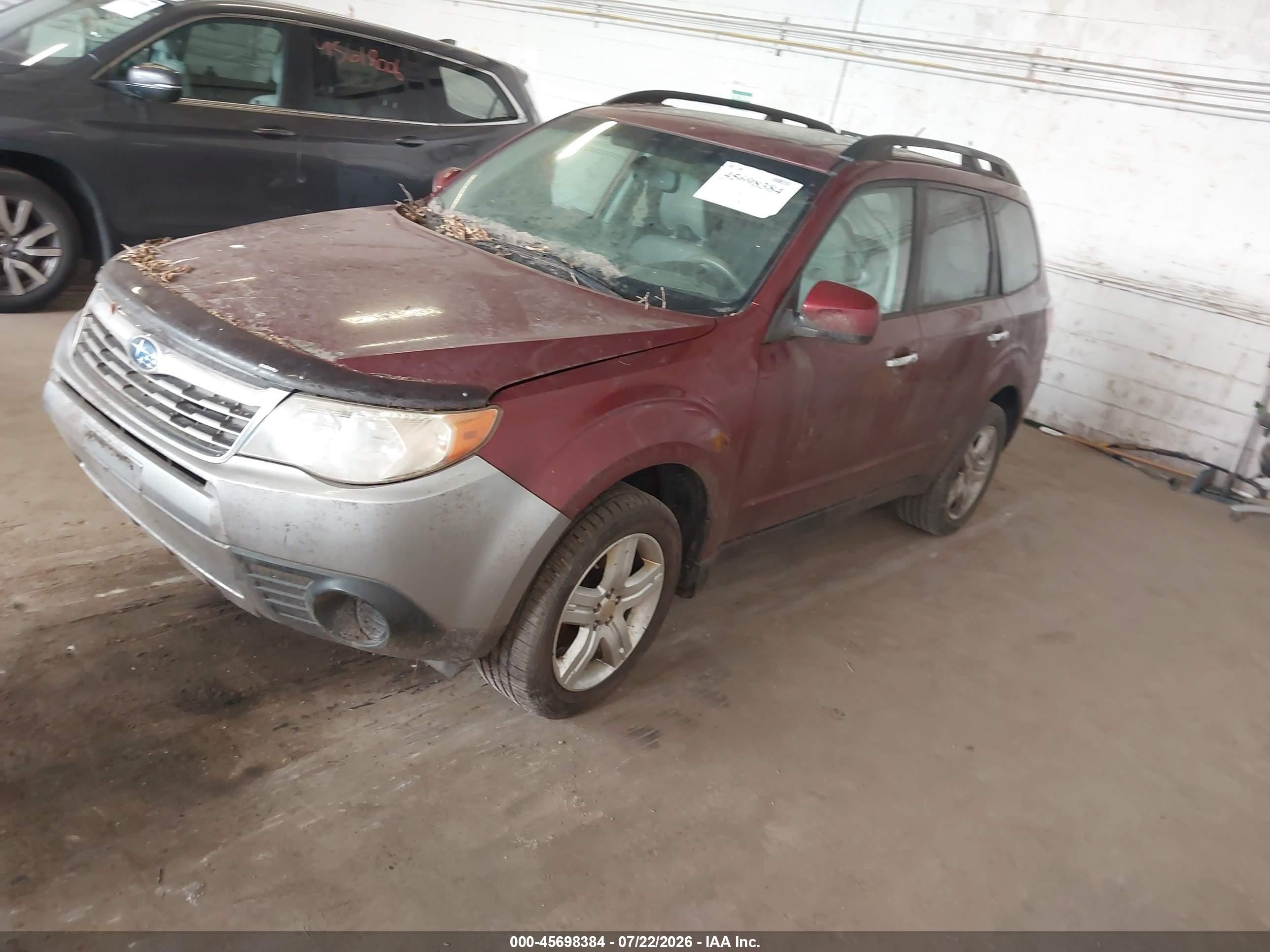 2010 Subaru Forester 2.5x Premium Red vin: JF2SH6CC1AH719725