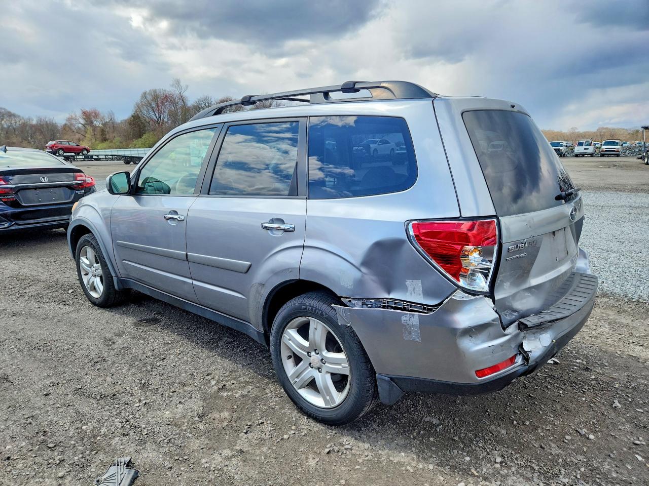 2010 Subaru Forester 2.5x Premium Silver vin: JF2SH6CC1AH732006
