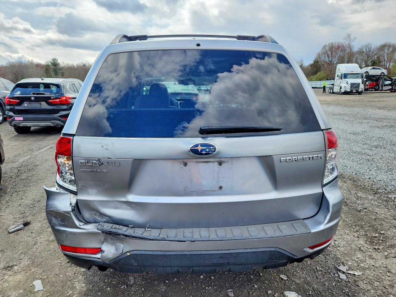 2010 Subaru Forester 2.5x Premium Silver vin: JF2SH6CC1AH732006