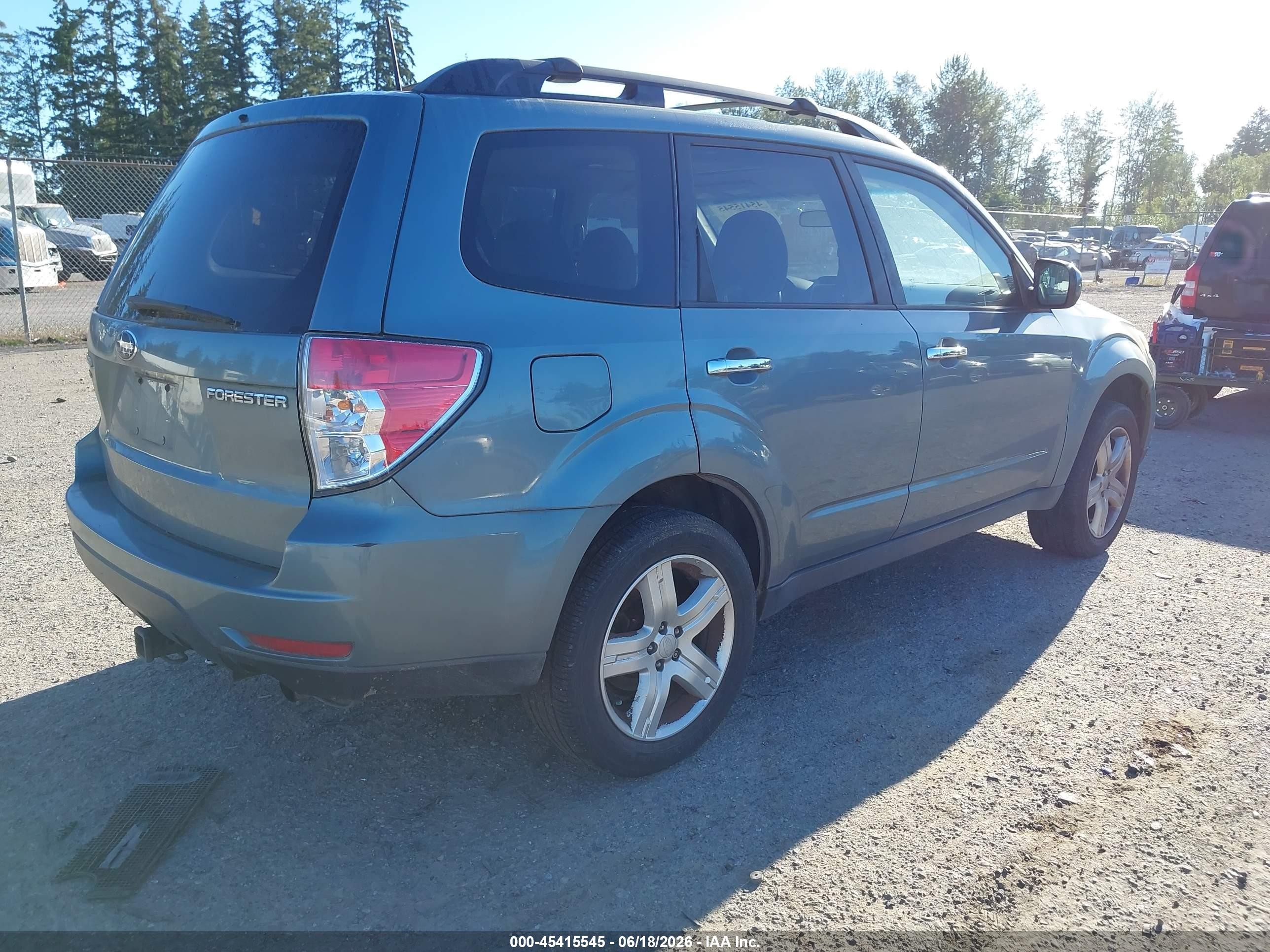 2010 Subaru Forester 2.5x Premium Teal vin: JF2SH6CC1AH753602